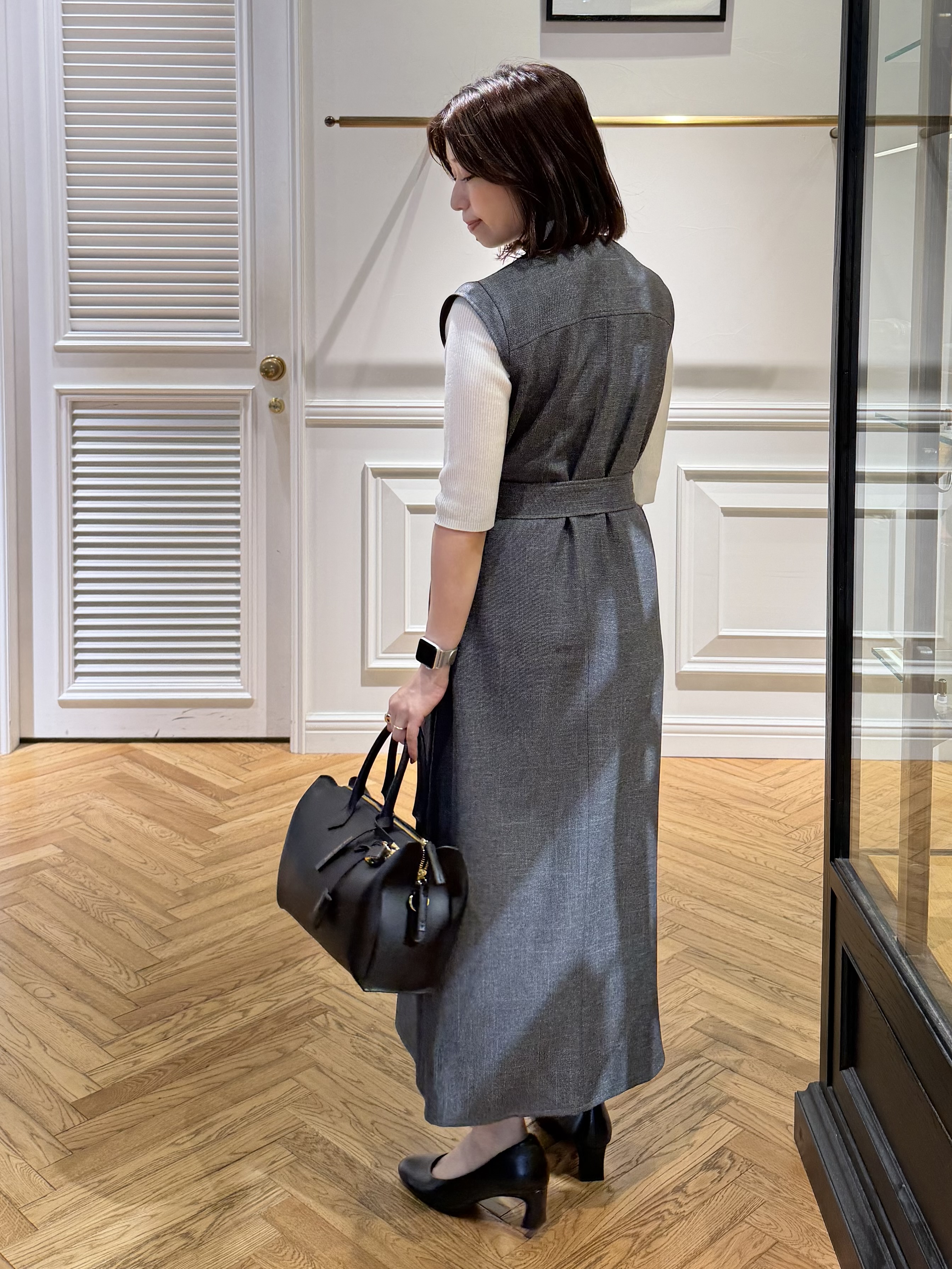 つじ まこさんの「DRESSTERIOR｜【接触冷感】クールタッチカットハーフスリーブプルオーバー」を使ったコーディネート