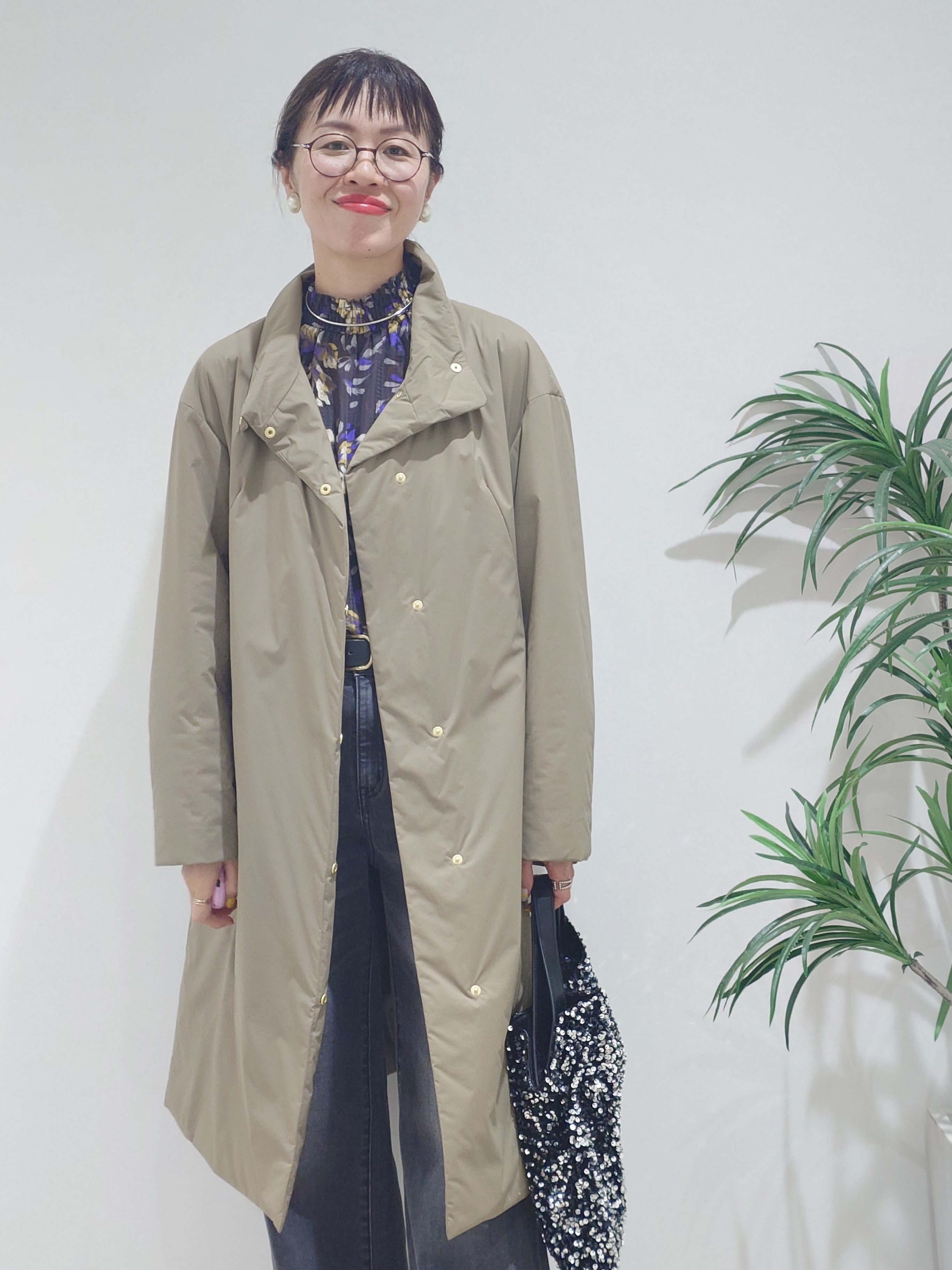 MUTSUKOさんの「UNTITLED｜フラワープリントブラウス」を使ったコーディネート