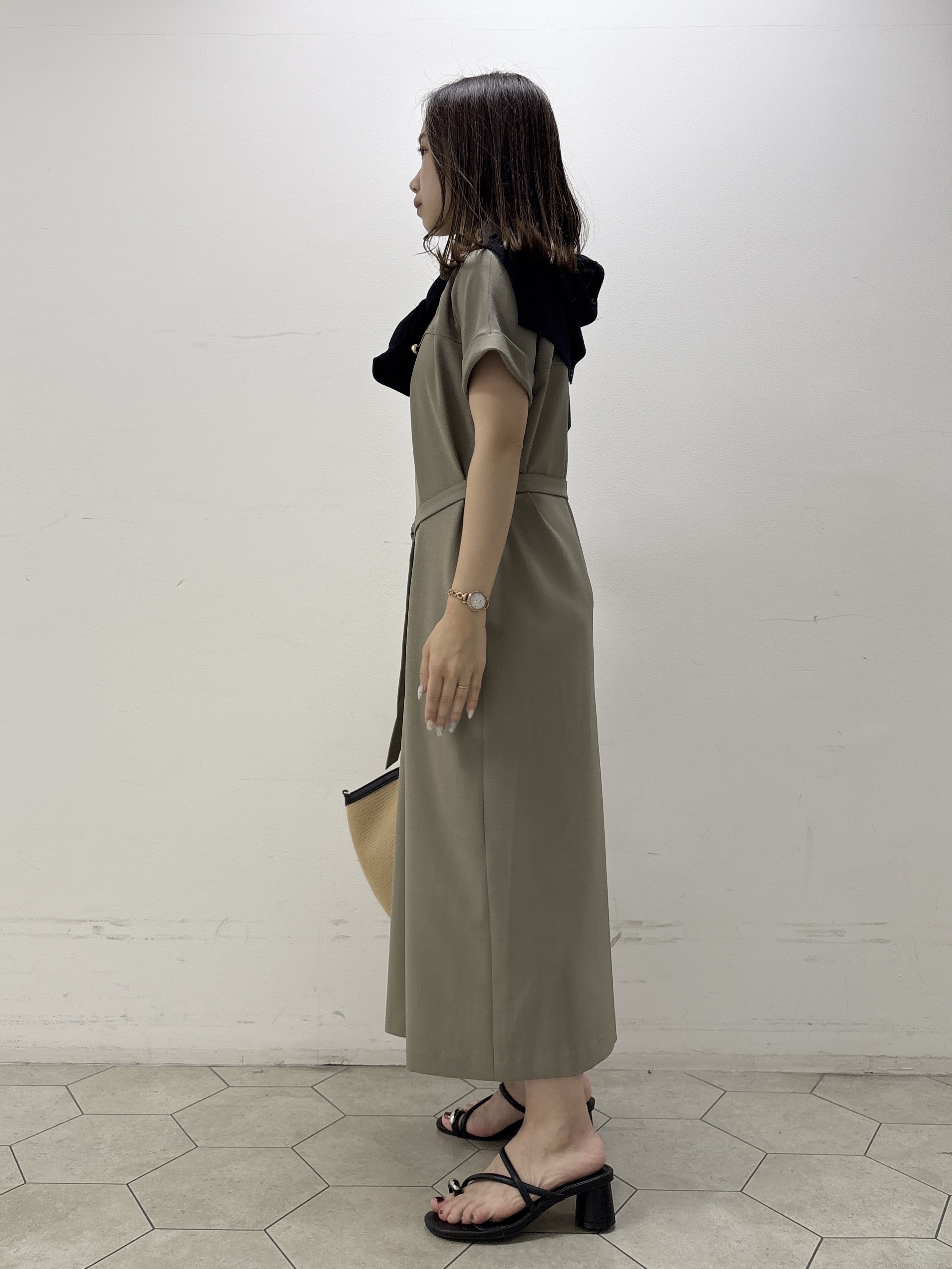 kahoさんの「INDIVI｜【シアー／軽羽織】ドルマン袖ニットカーディガン」を使ったコーディネート