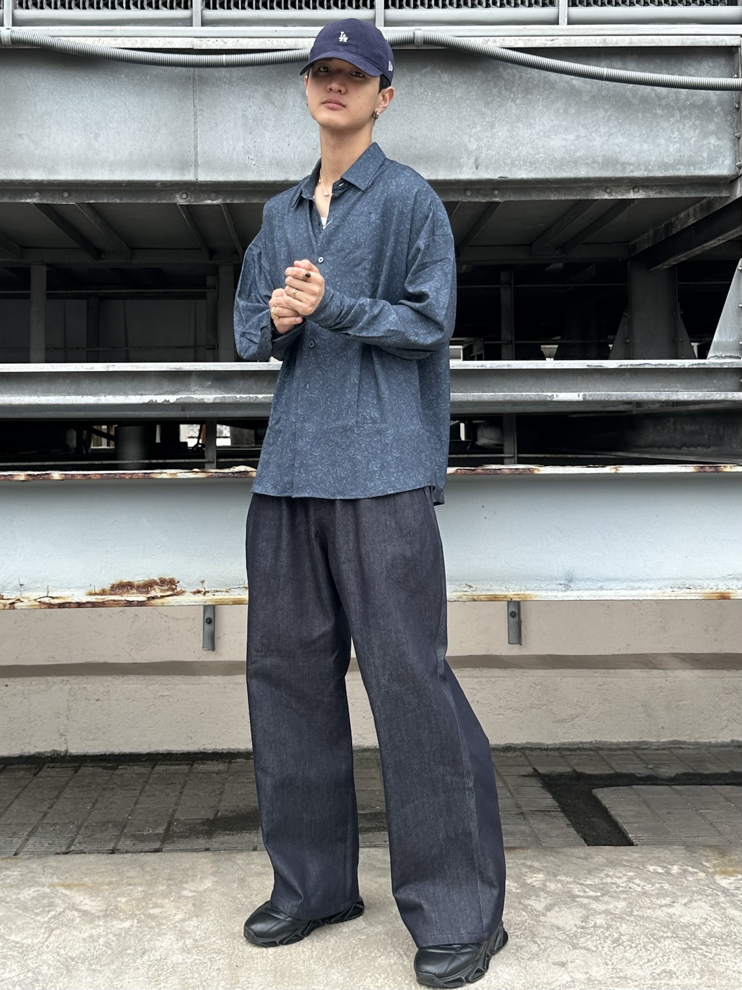 KOHEIさんの「tk.TAKEO KIKUCHI｜ドッキングミニショルダーバッグ」を使ったコーディネート