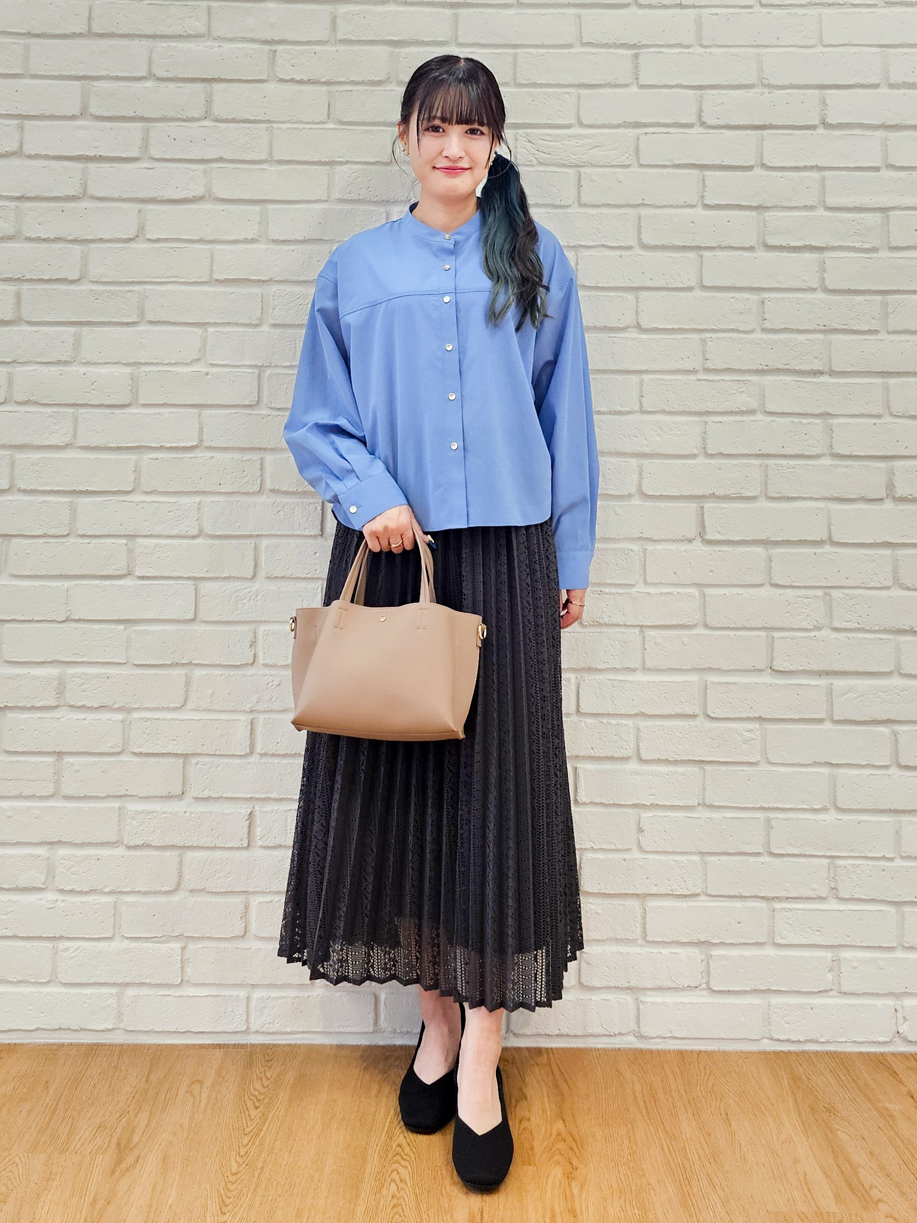 ゆゆさんの「SHOO･LA･RUE｜【通気性〇/S-LL/洗濯機可】さらりと心地よい。ノーカラーシャツ」を使ったコーディネート