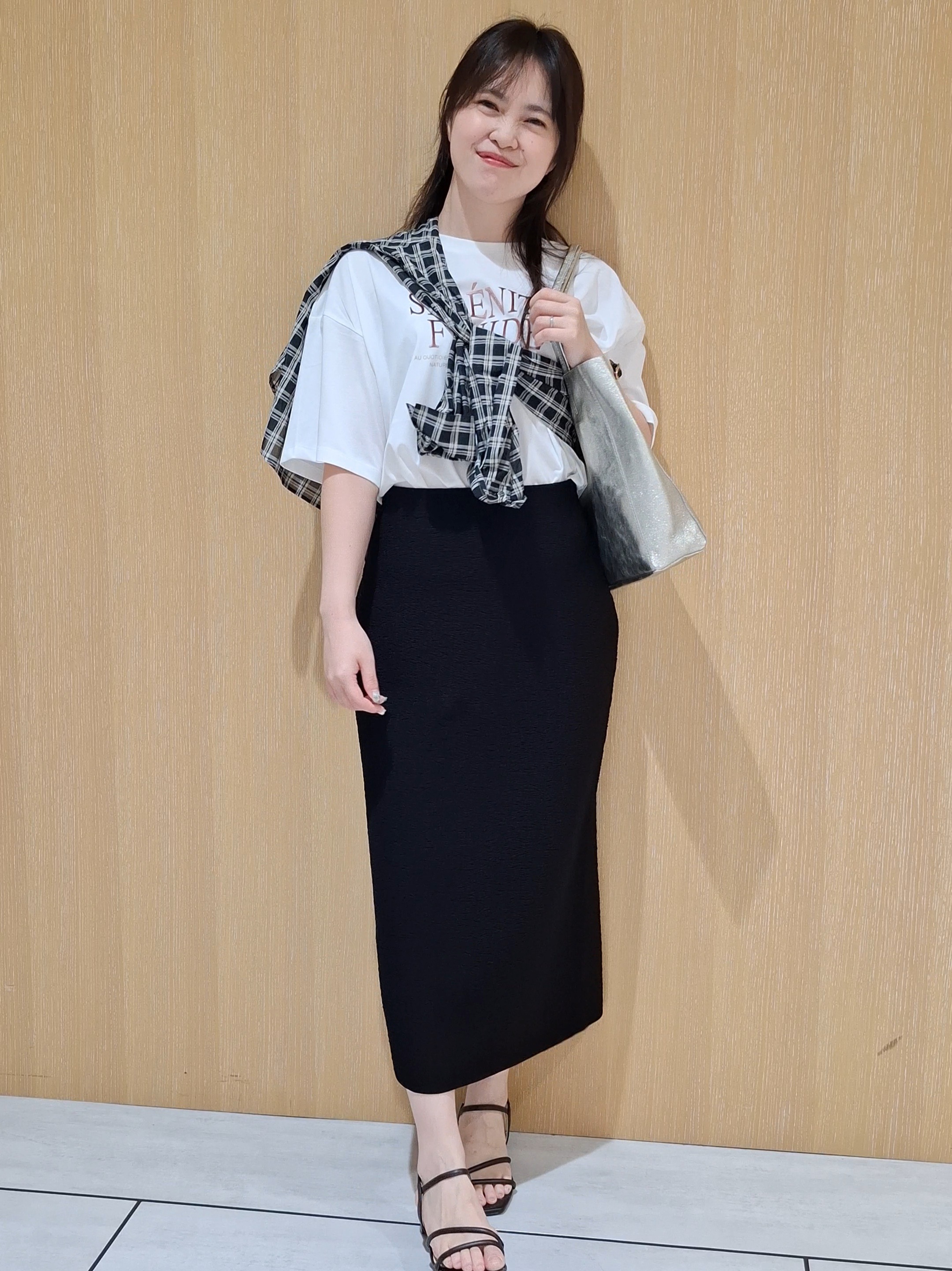 YuKaRiさんの「UNTITLED｜【セットアップ可】ドライタッチニットプルオーバー」を使ったコーディネート