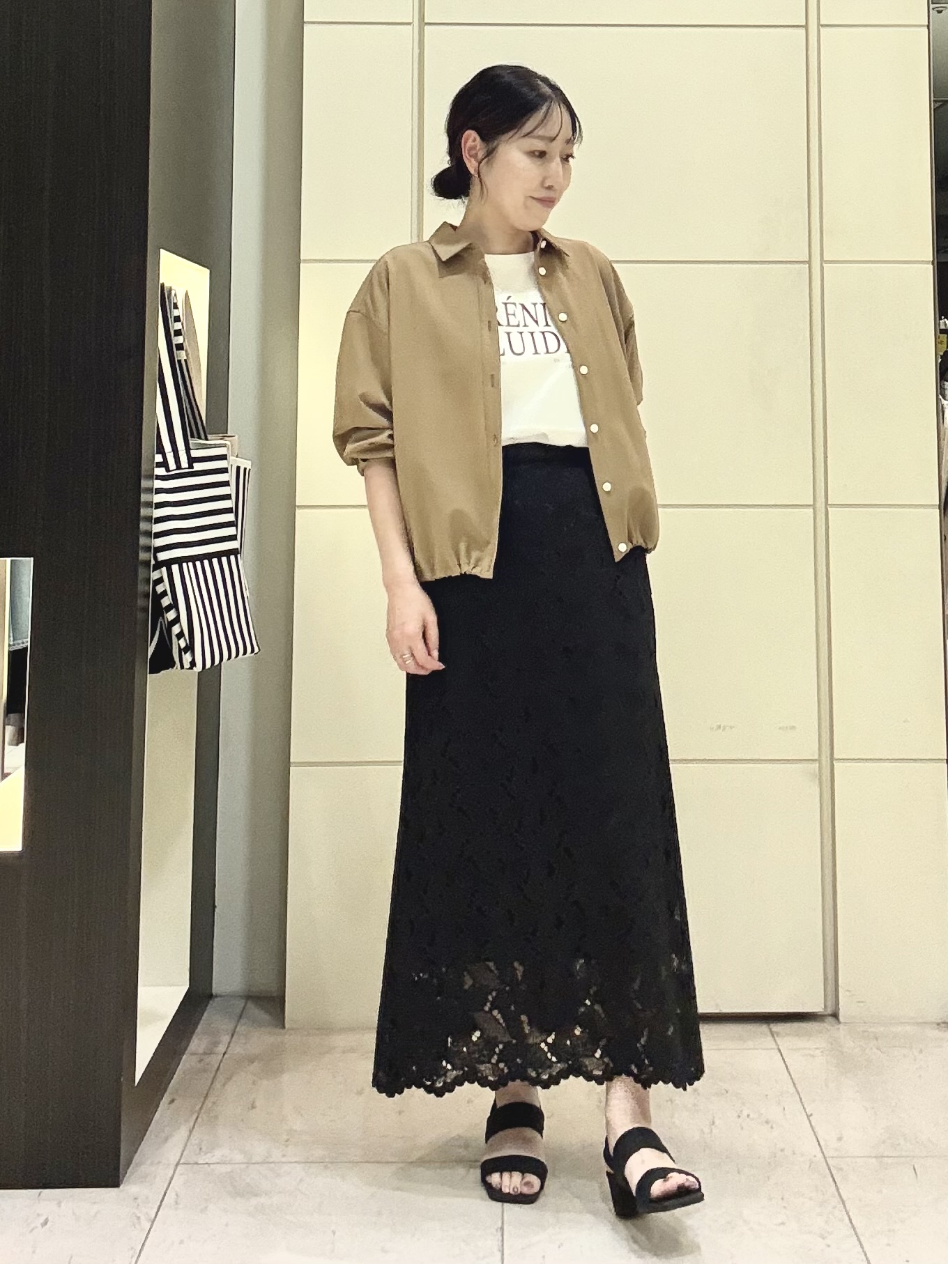 mori.さんの「UNTITLED｜ベロアプリントロゴT」を使ったコーディネート