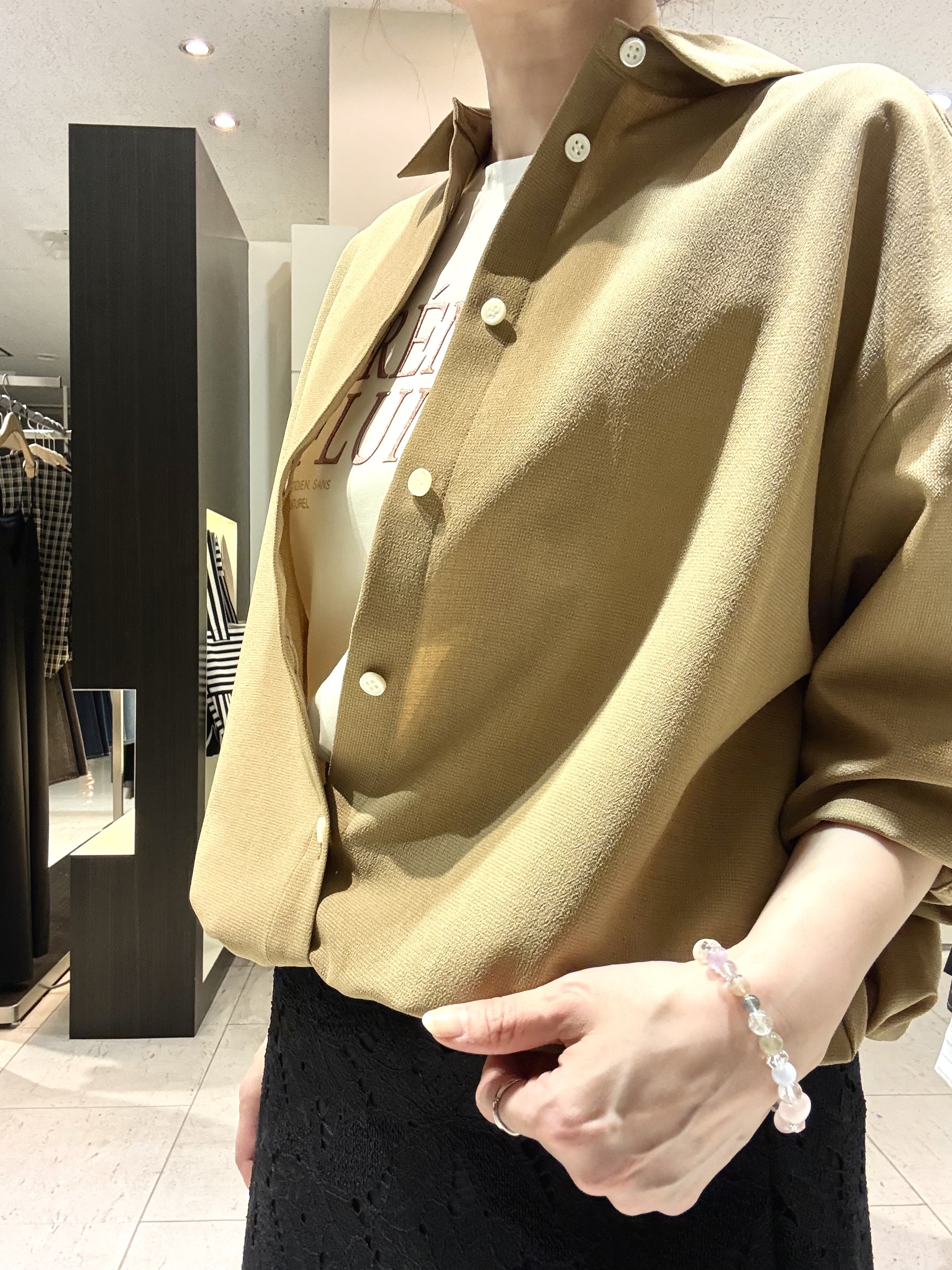 mori.さんの「UNTITLED｜ベロアプリントロゴT」を使ったコーディネート