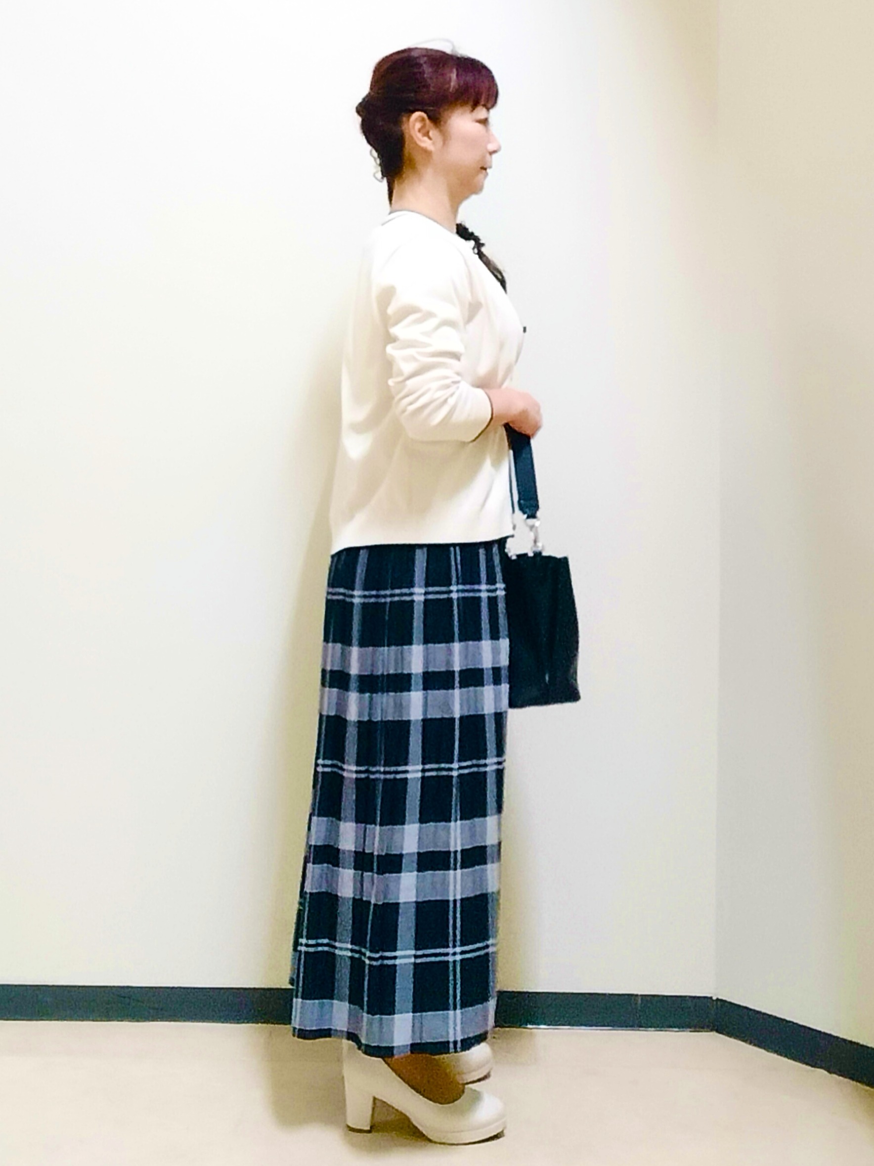 花さんの「Reflect｜【UVカット／アンサンブル／手洗い可】バイカラーニットプルオーバー」を使ったコーディネート