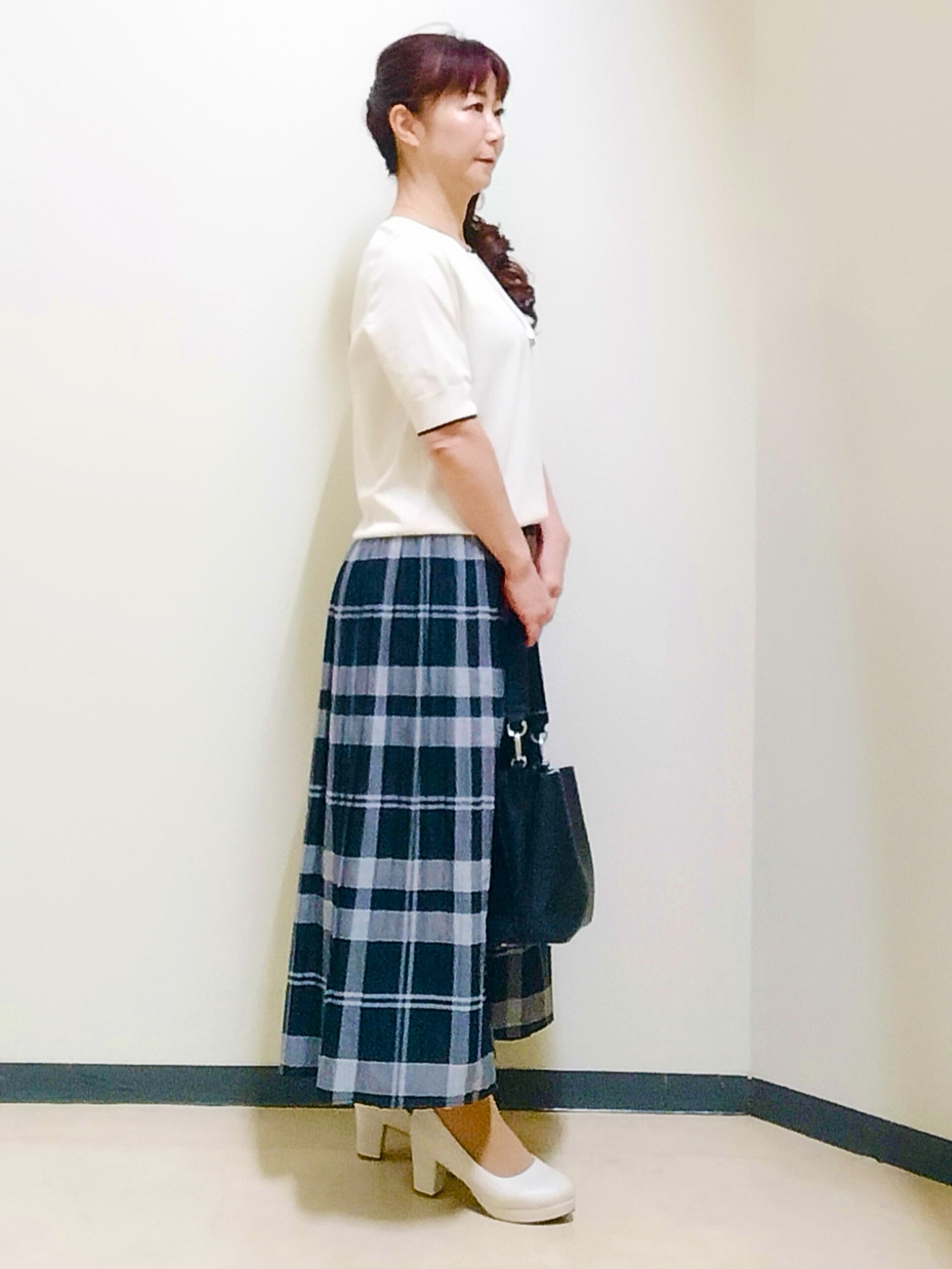 花さんの「Reflect｜【UVカット／アンサンブル／手洗い可】バイカラーニットプルオーバー」を使ったコーディネート