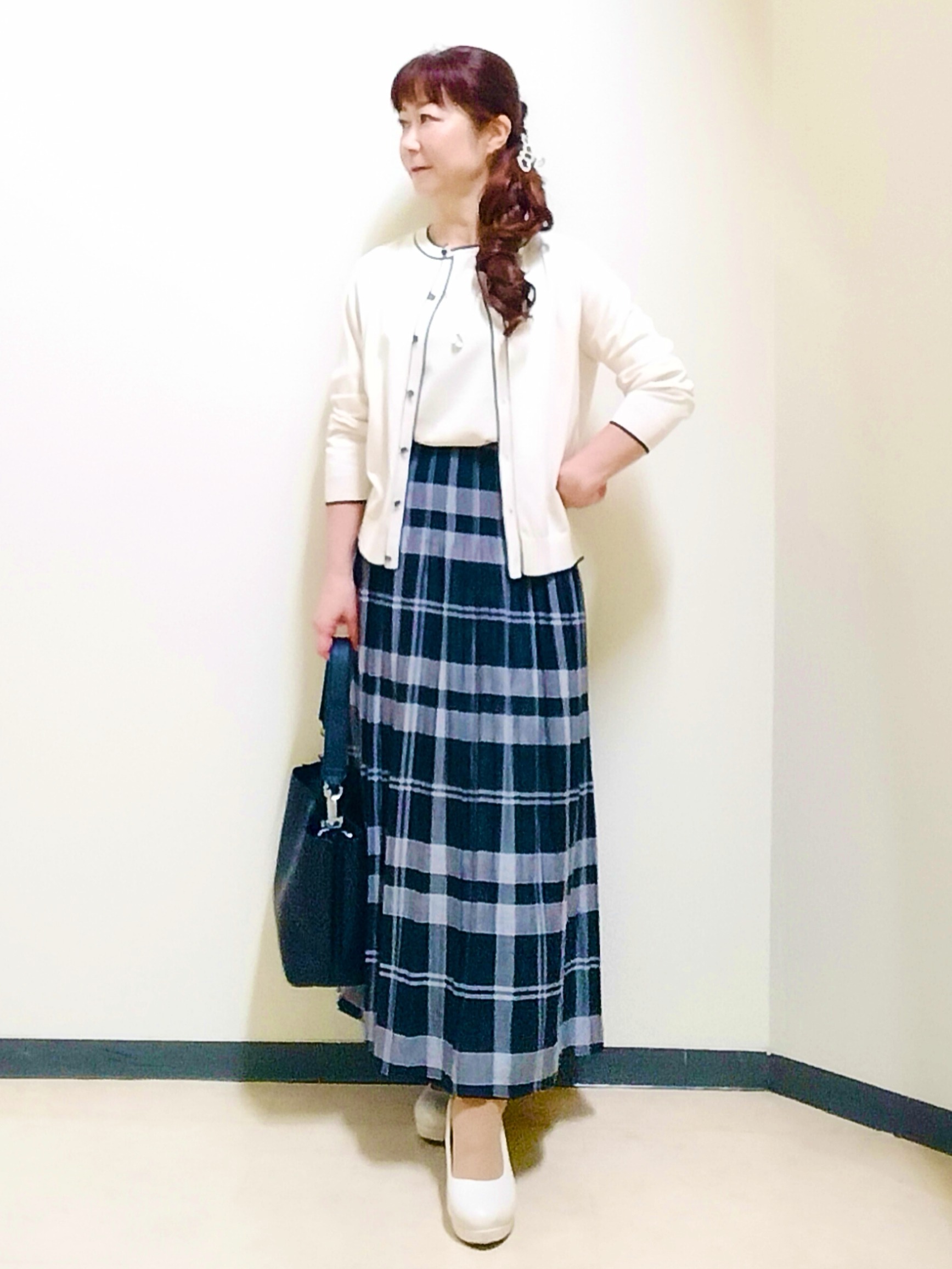 花さんの「Reflect｜【UVカット／アンサンブル／手洗い可】バイカラーニットプルオーバー」を使ったコーディネート