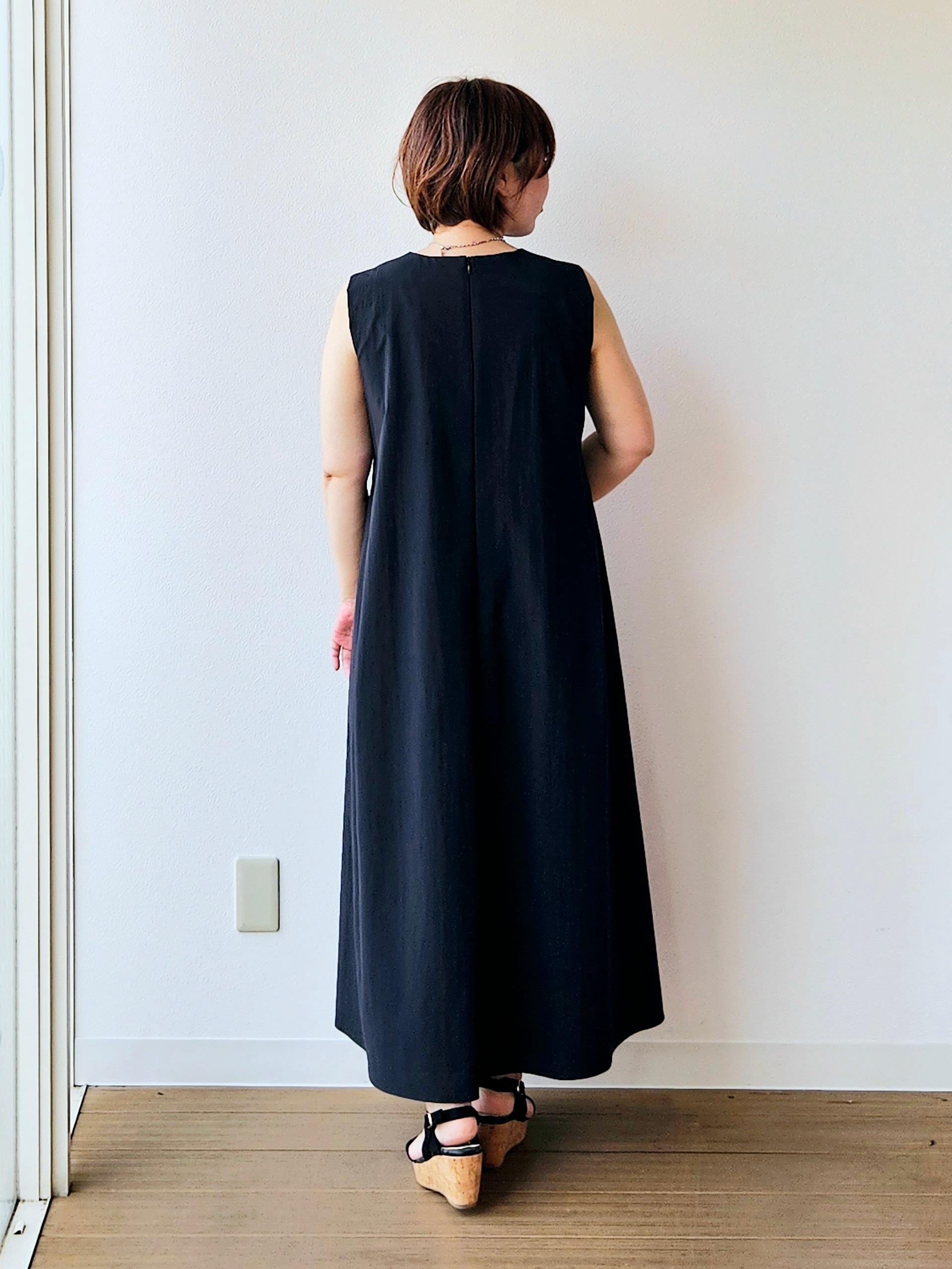 やじまさんの「UNTITLED｜【接触冷感/UVカット/吸水速乾】Aラインロングワンピース」を使ったコーディネート