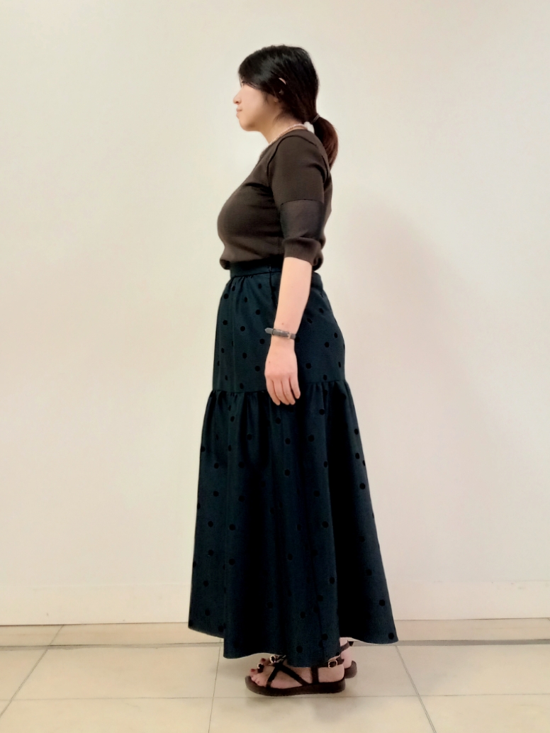 emiさんの「DRESSTERIOR｜【日本製】ウォッシャブルシアーニットプルオーバー」を使ったコーディネート