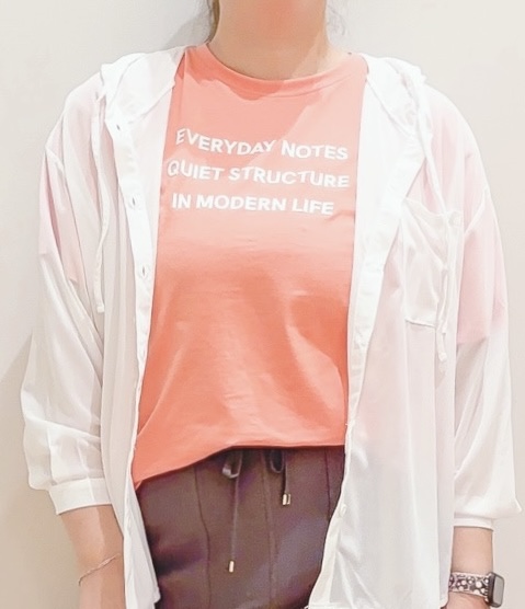 naoさんの「SHOO･LA･RUE｜【洗濯機可/体型カバー】程よい透け感の ゆるシア―シャツパーカ」を使ったコーディネート