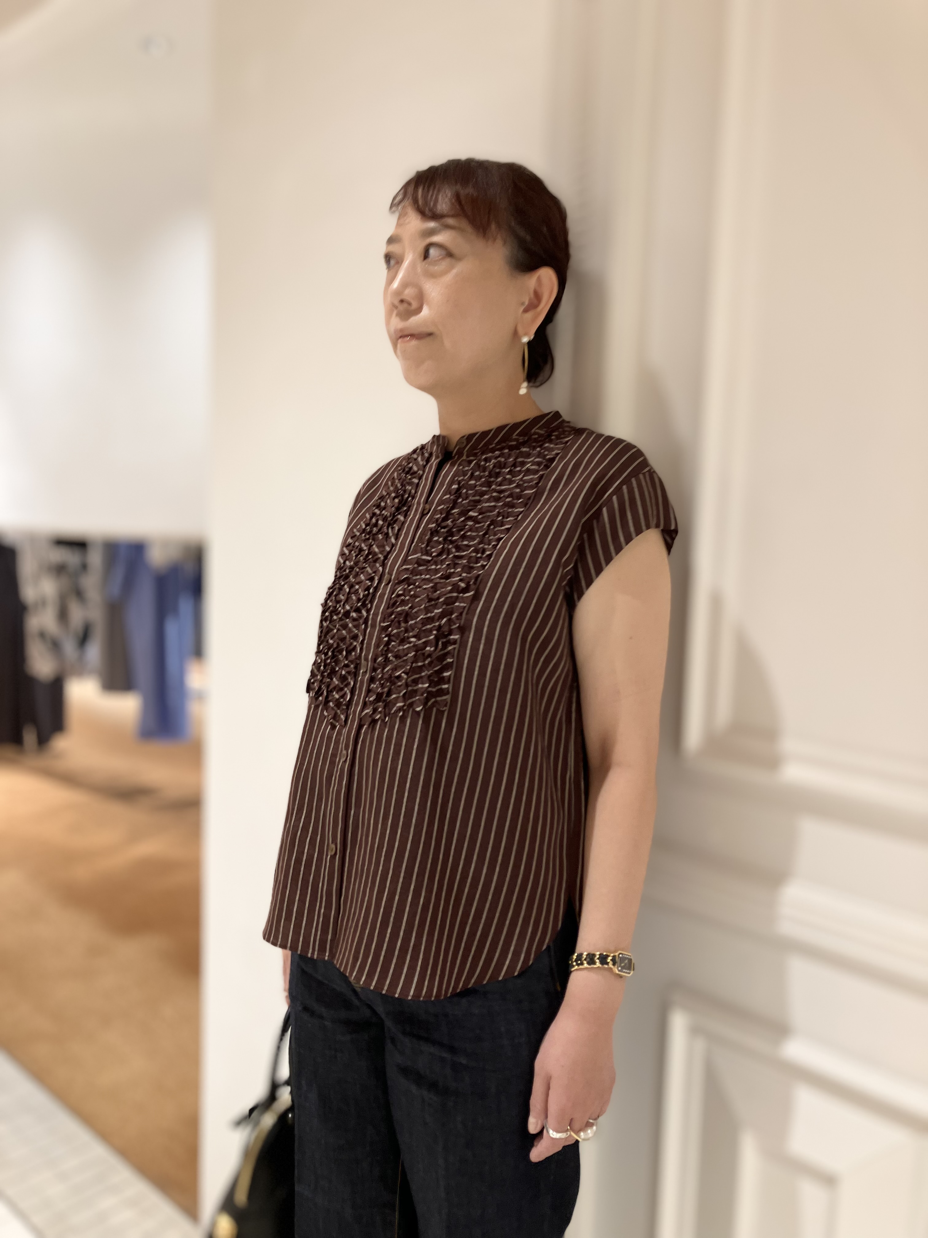 TAJIさんの「DRESSTERIOR｜ストライプフレンチスリーブフリルブラウス」を使ったコーディネート