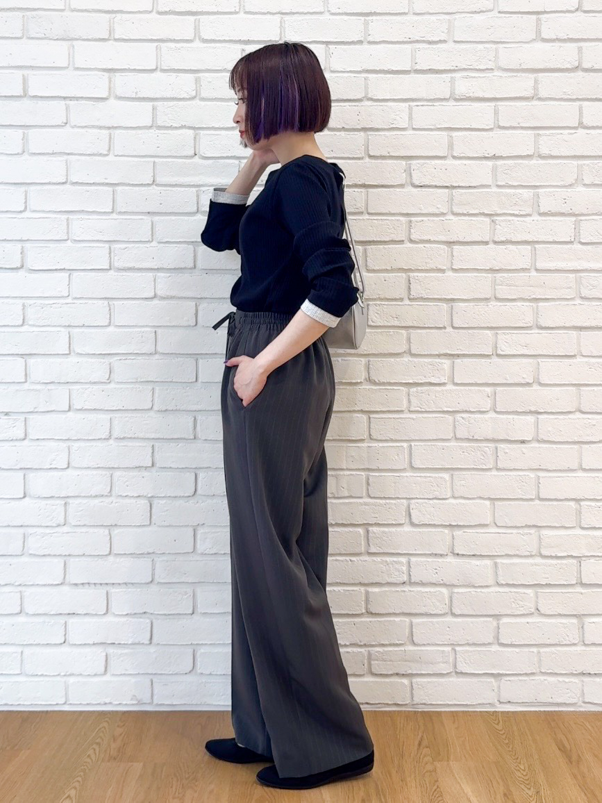 𝐜𝐡𝐢𝐤𝐚さんの「SHOO･LA･RUE｜【洗える】NEWニットパンプス」を使ったコーディネート