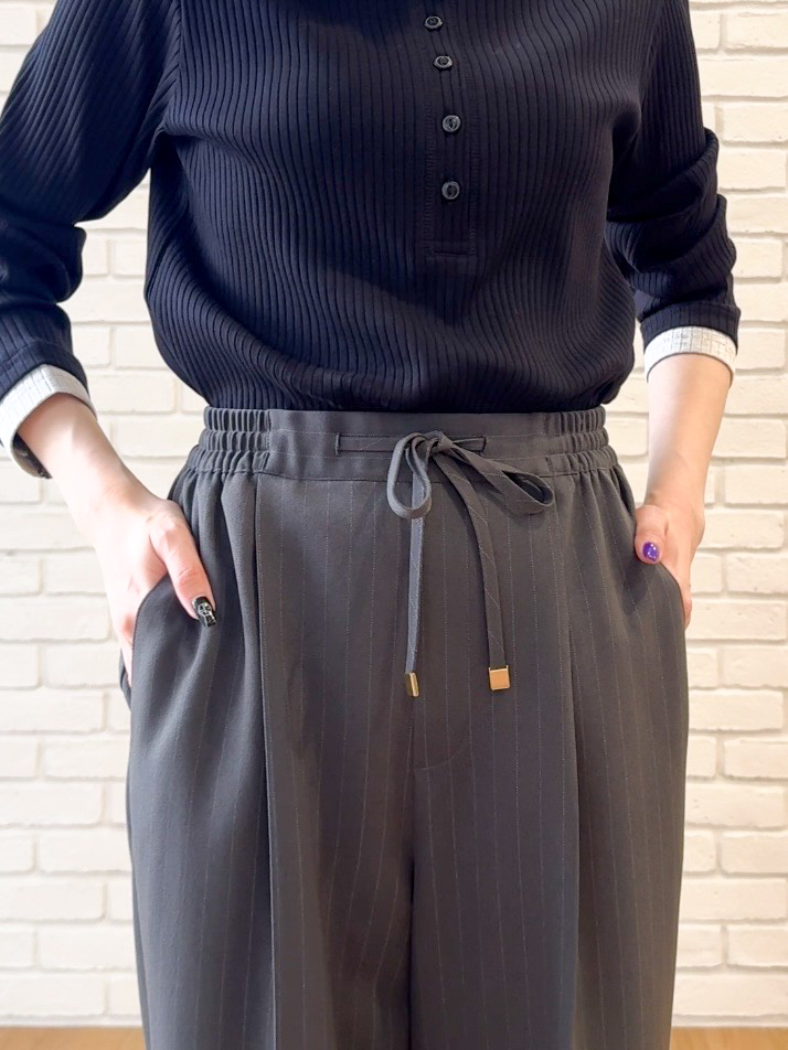 𝐜𝐡𝐢𝐤𝐚さんの「SHOO･LA･RUE｜【洗える】NEWニットパンプス」を使ったコーディネート