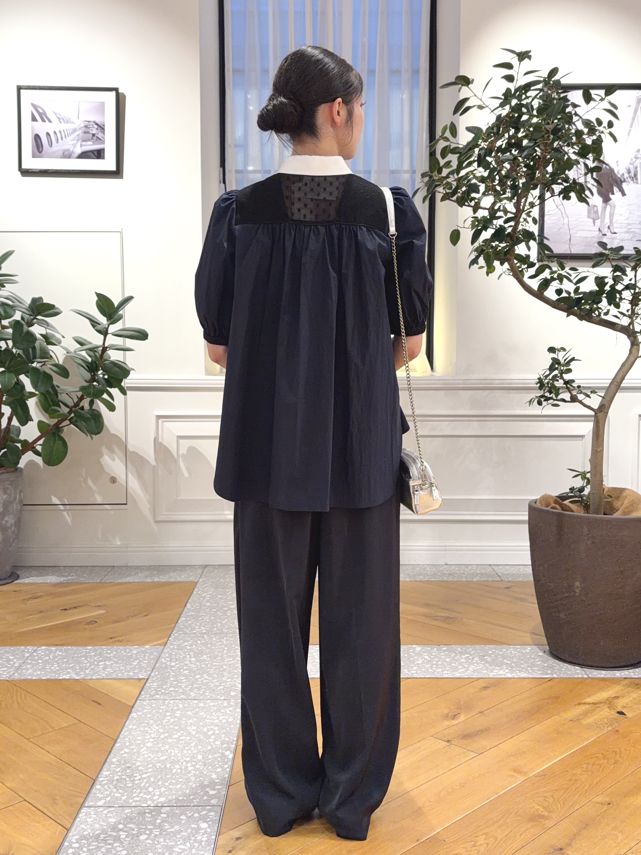 pupiさんの「DRESSTERIOR｜【着映え】パフスリーブ ブザムブラウス」を使ったコーディネート