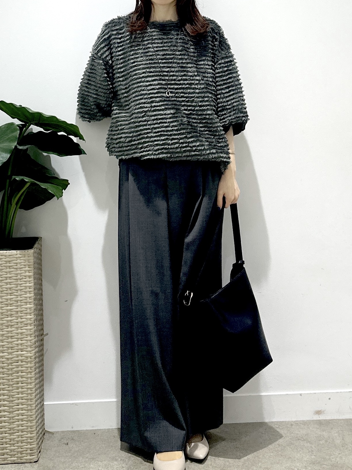 Miwaさんの「UNTITLED｜ウーステッドワイドシルエットパンツ」を使ったコーディネート