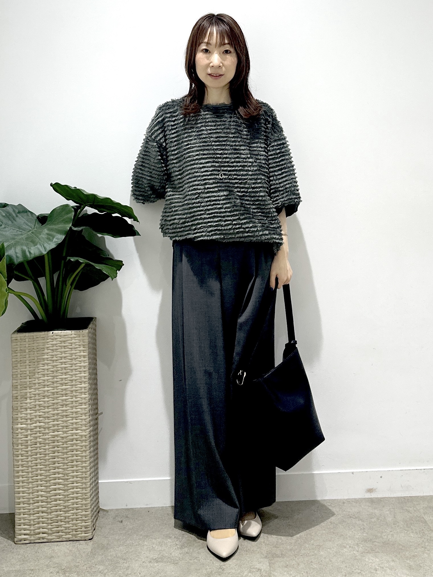 Miwaさんの「UNTITLED｜ウーステッドワイドシルエットパンツ」を使ったコーディネート