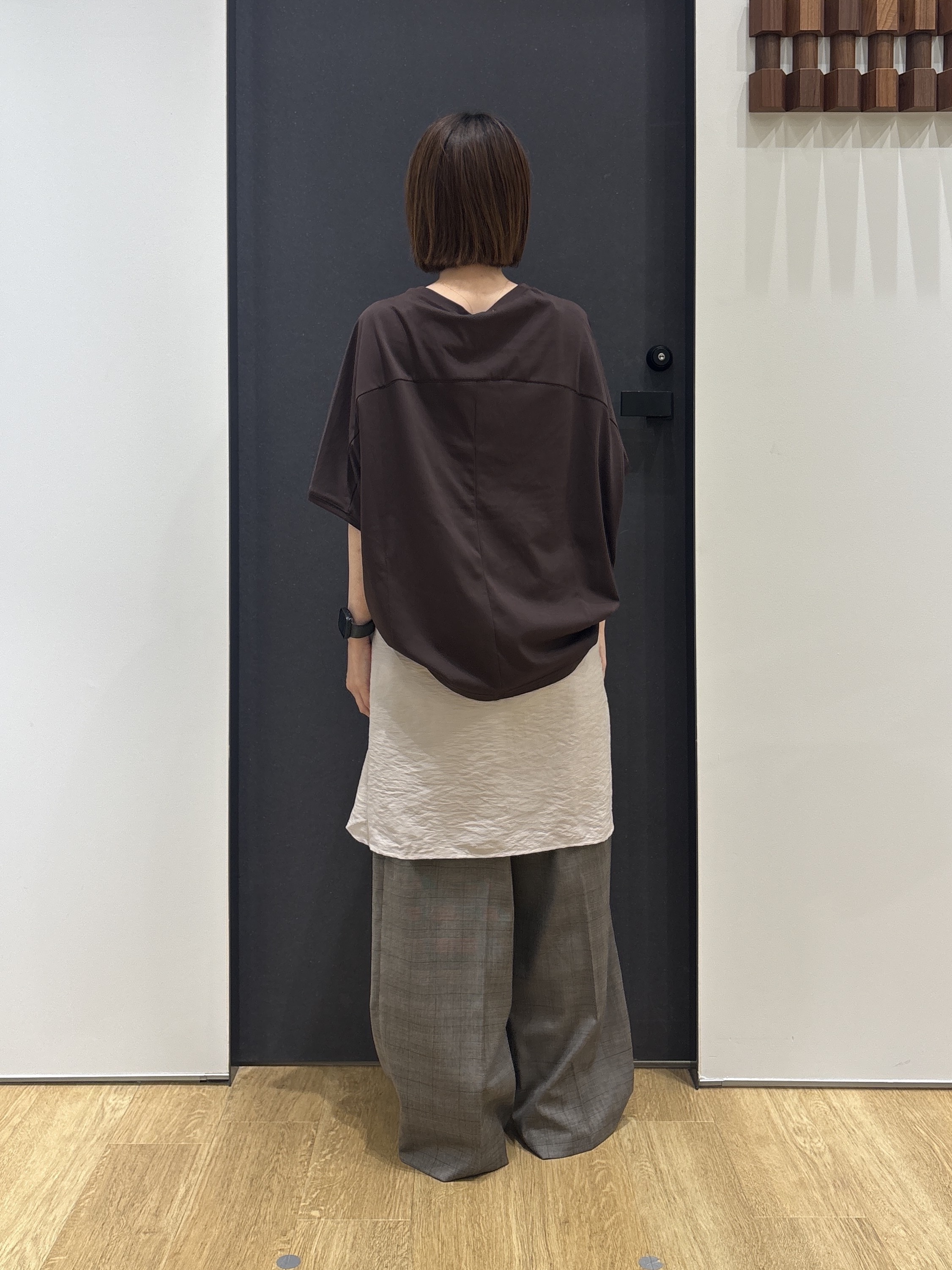 risaさんの「Dessin｜【汗シミ防止/UVカット】ドルマンスリーブ プルオーバー」を使ったコーディネート