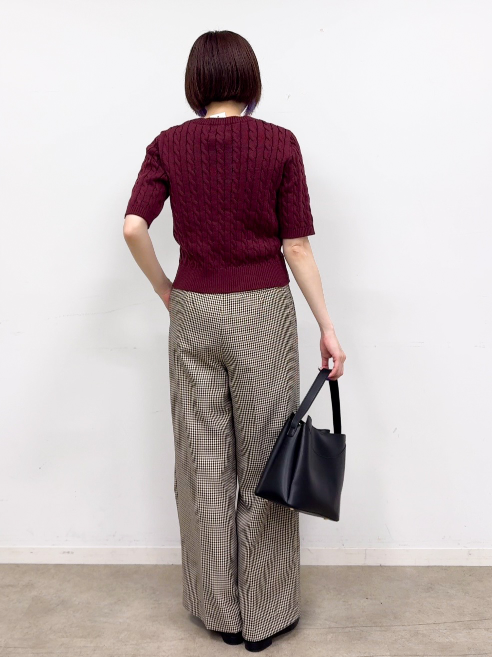 𝐜𝐡𝐢𝐤𝐚さんの「THE SHOP TK｜POLO BCS/ケーブル半袖ニット」を使ったコーディネート