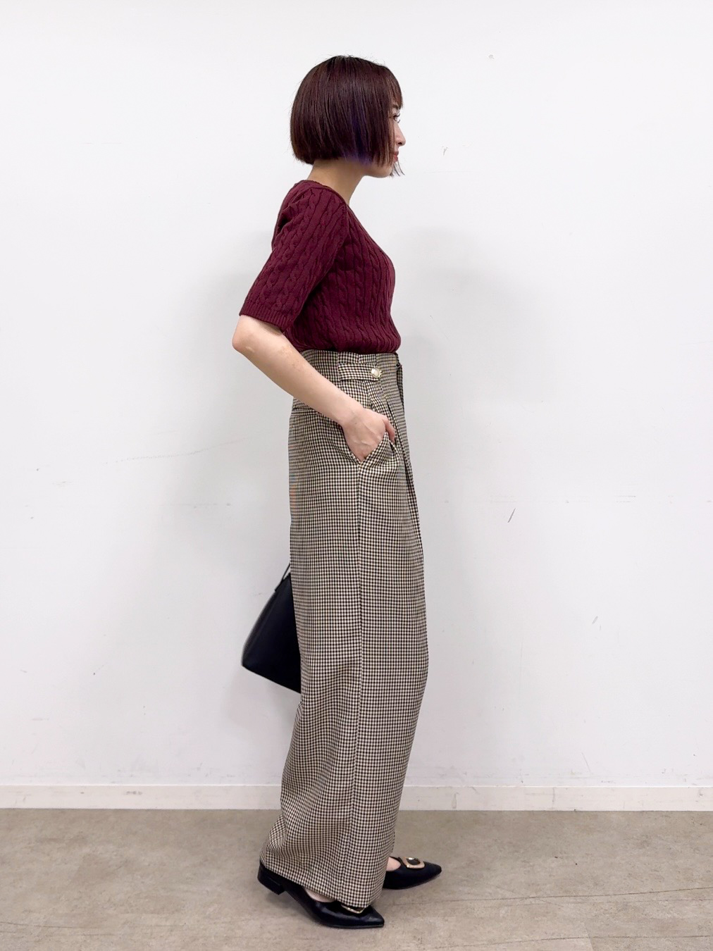 𝐜𝐡𝐢𝐤𝐚さんの「THE SHOP TK｜POLO BCS/ケーブル半袖ニット」を使ったコーディネート