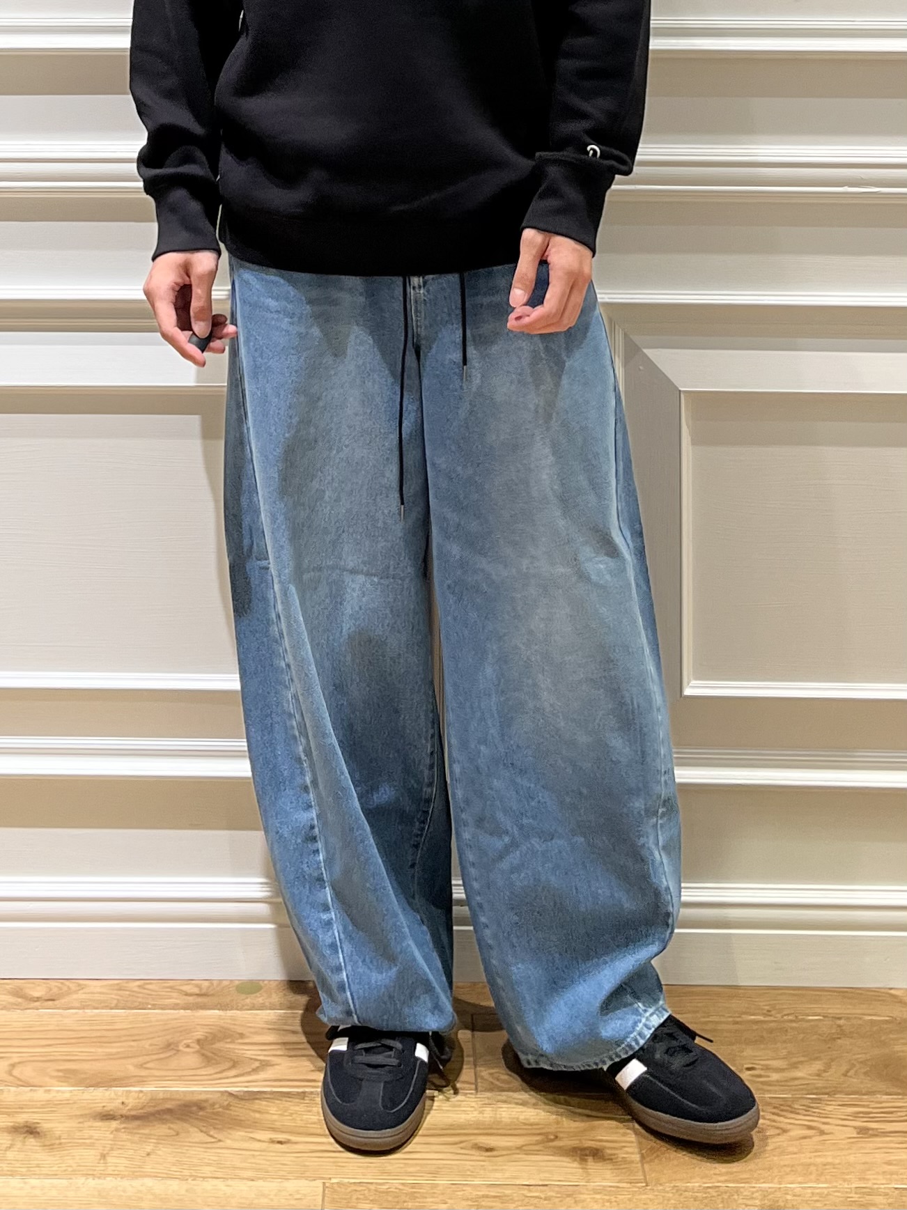 Watanabeさんの「DRESSTERIOR｜ミサイルキャット 裏起毛スウェットクルーネックTシャツ」を使ったコーディネート