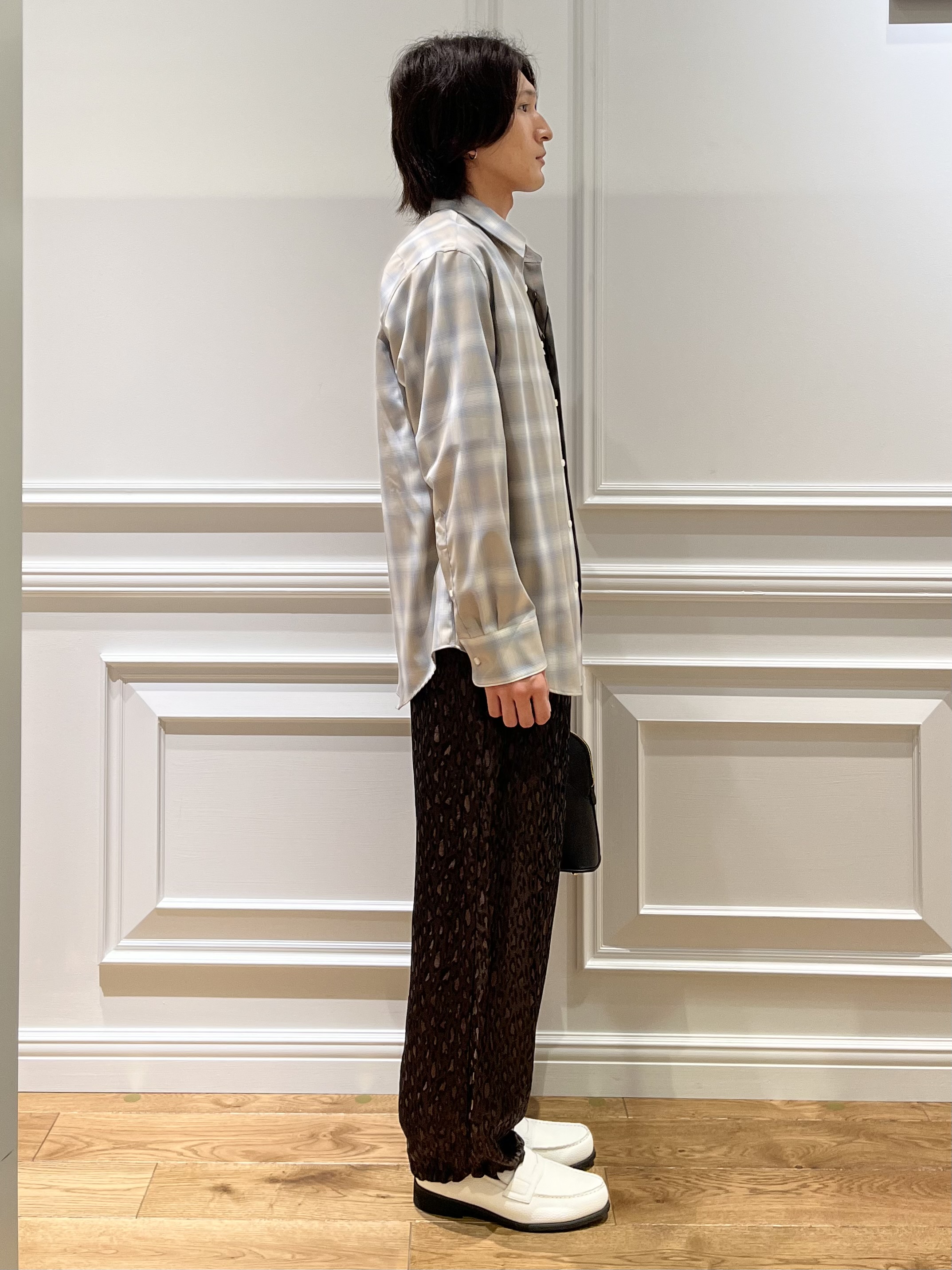 Watanabeさんの「DRESSTERIOR｜【日本製】オンブレーチェックシャツ」を使ったコーディネート