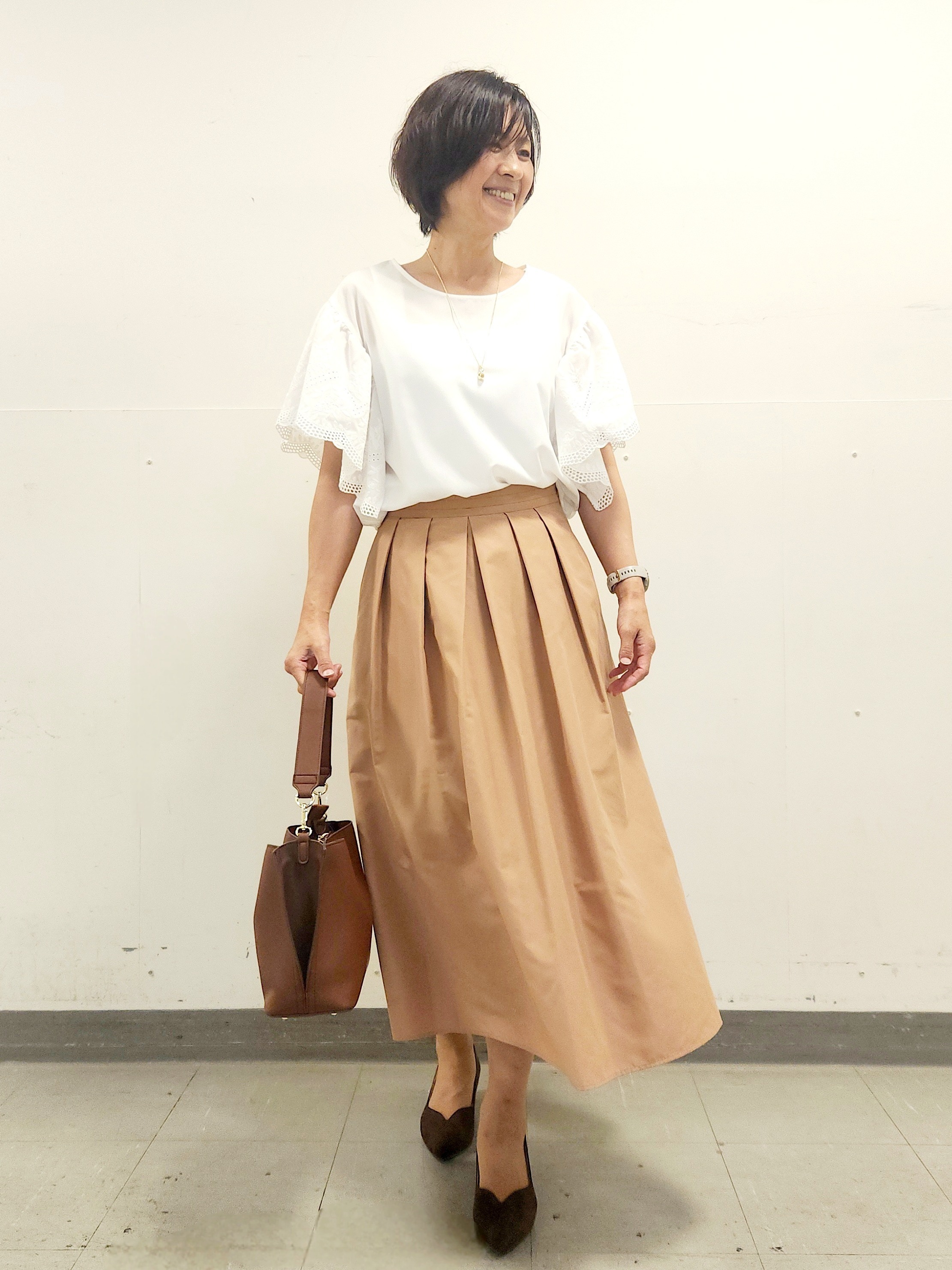 mayumayuさんの「Reflect｜【通勤◎】スカラップレーススリーブ ブラウス」を使ったコーディネート