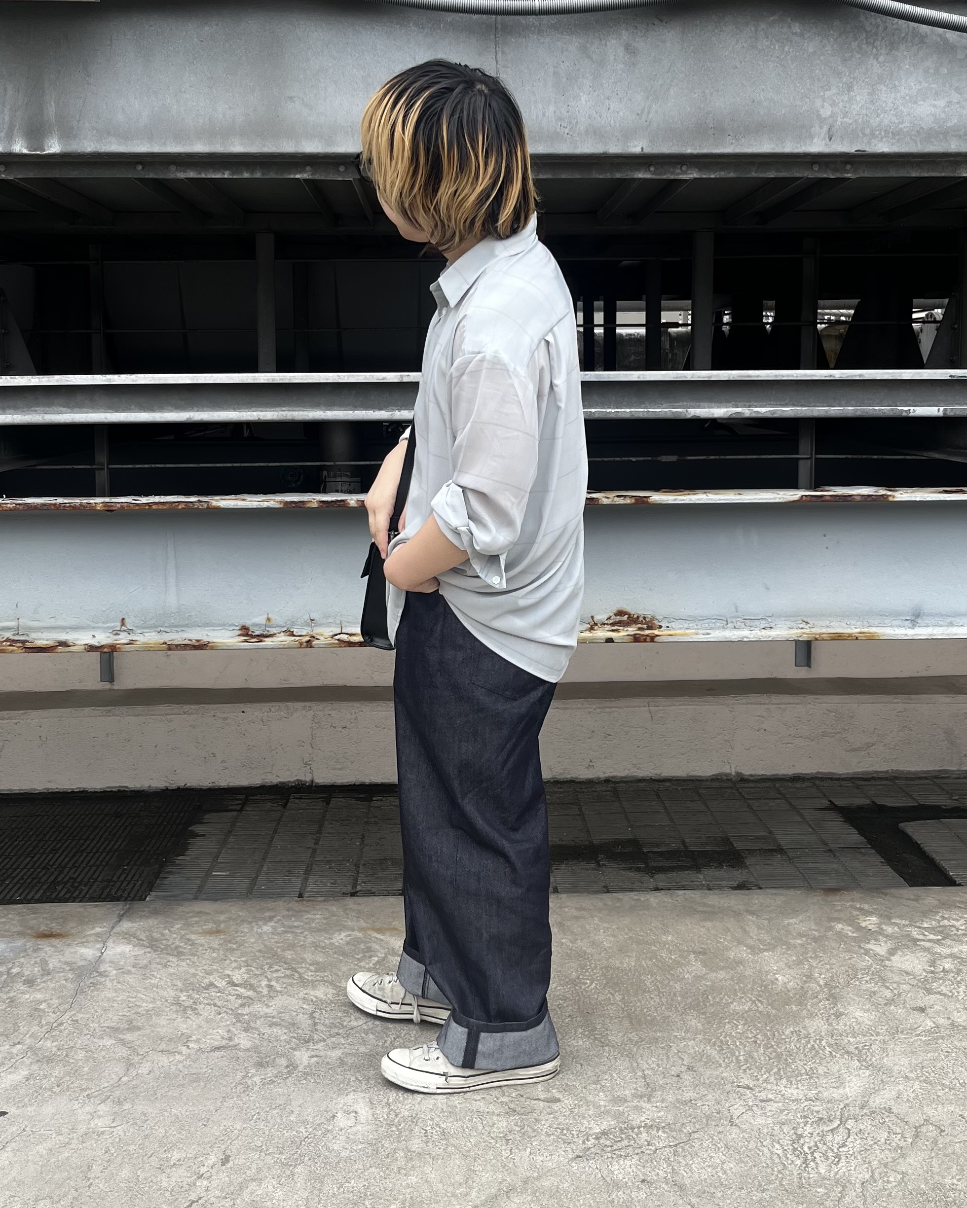 taigaさんの「tk.TAKEO KIKUCHI｜【色褪せしにくいデニム】Comfy Fadeless Denim Seriesバレルデニム」を使ったコーディネート