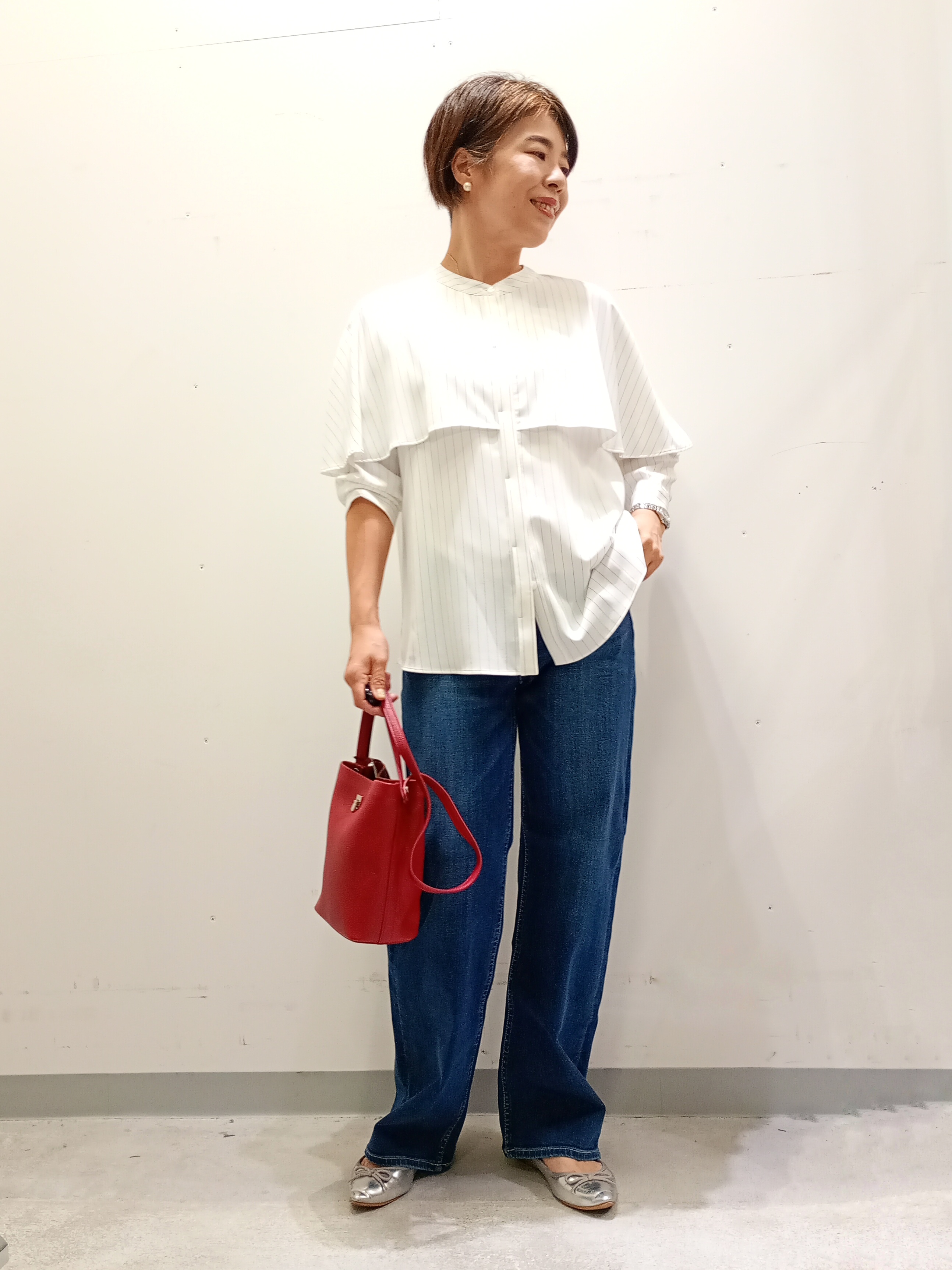 Kさんの「INDIVI｜【接触冷感/UVケア/夏羽織り/着る日傘】ケープ風ブラウス」を使ったコーディネート