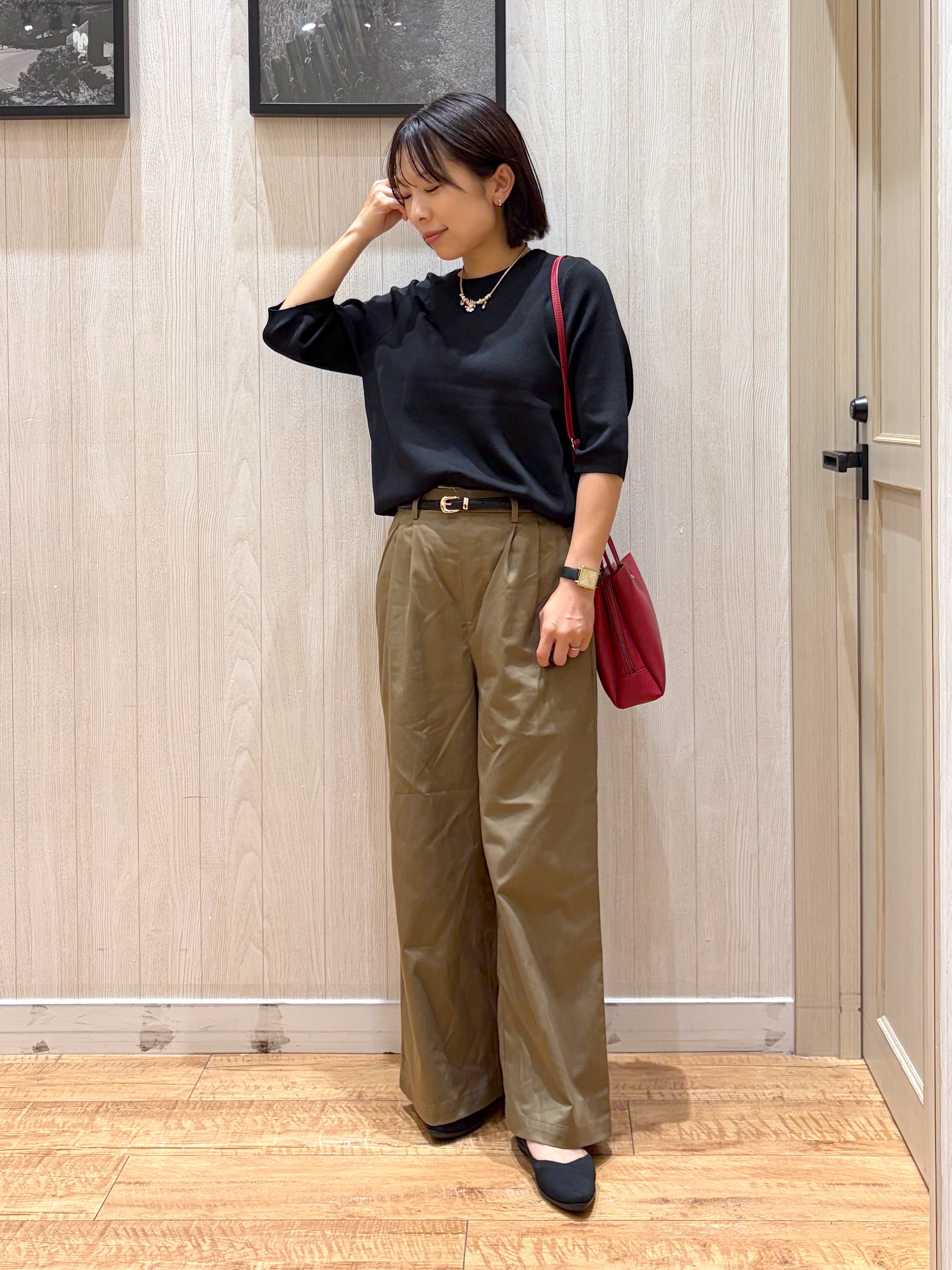 shirayuuuさんの「SHOO･LA･RUE｜【ガンガン洗える/ひんやり/UV/毛玉になりにくい】二の腕見せない 5分袖ニット」を使ったコーディネート