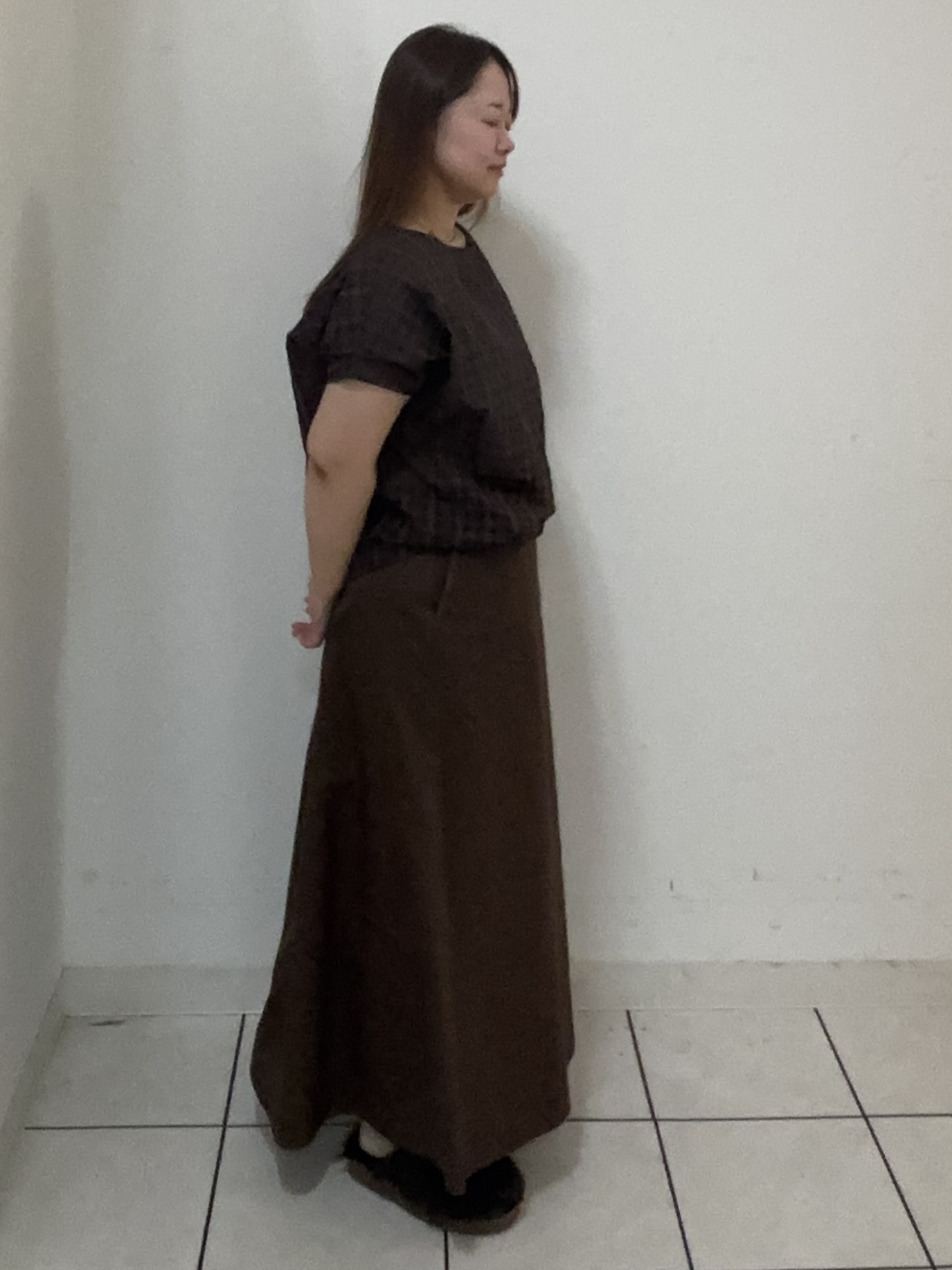 タマさんの「UNTITLED｜シアーチェックブラウス」を使ったコーディネート