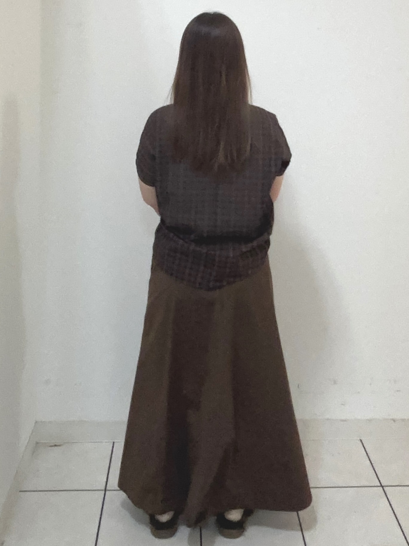 タマさんの「UNTITLED｜シアーチェックブラウス」を使ったコーディネート