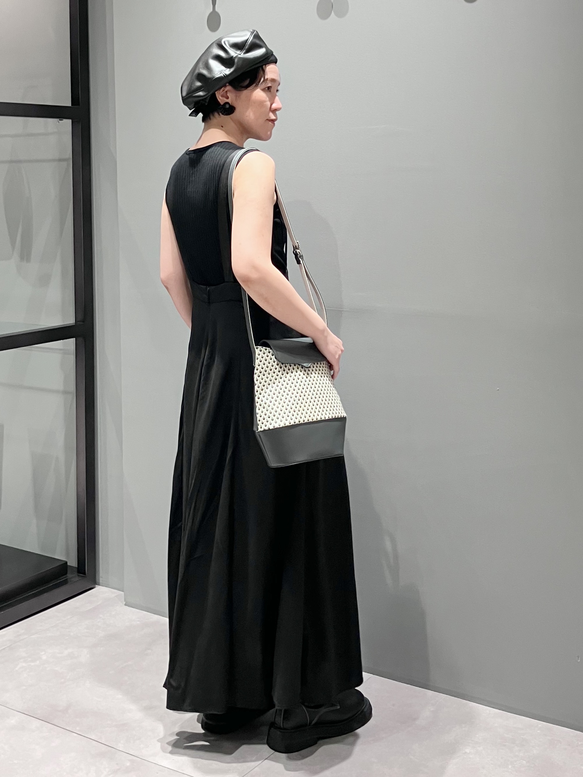 Cさんの「HIROKO HAYASHI｜STILLA（スティラ）ショルダーバッグ」を使ったコーディネート