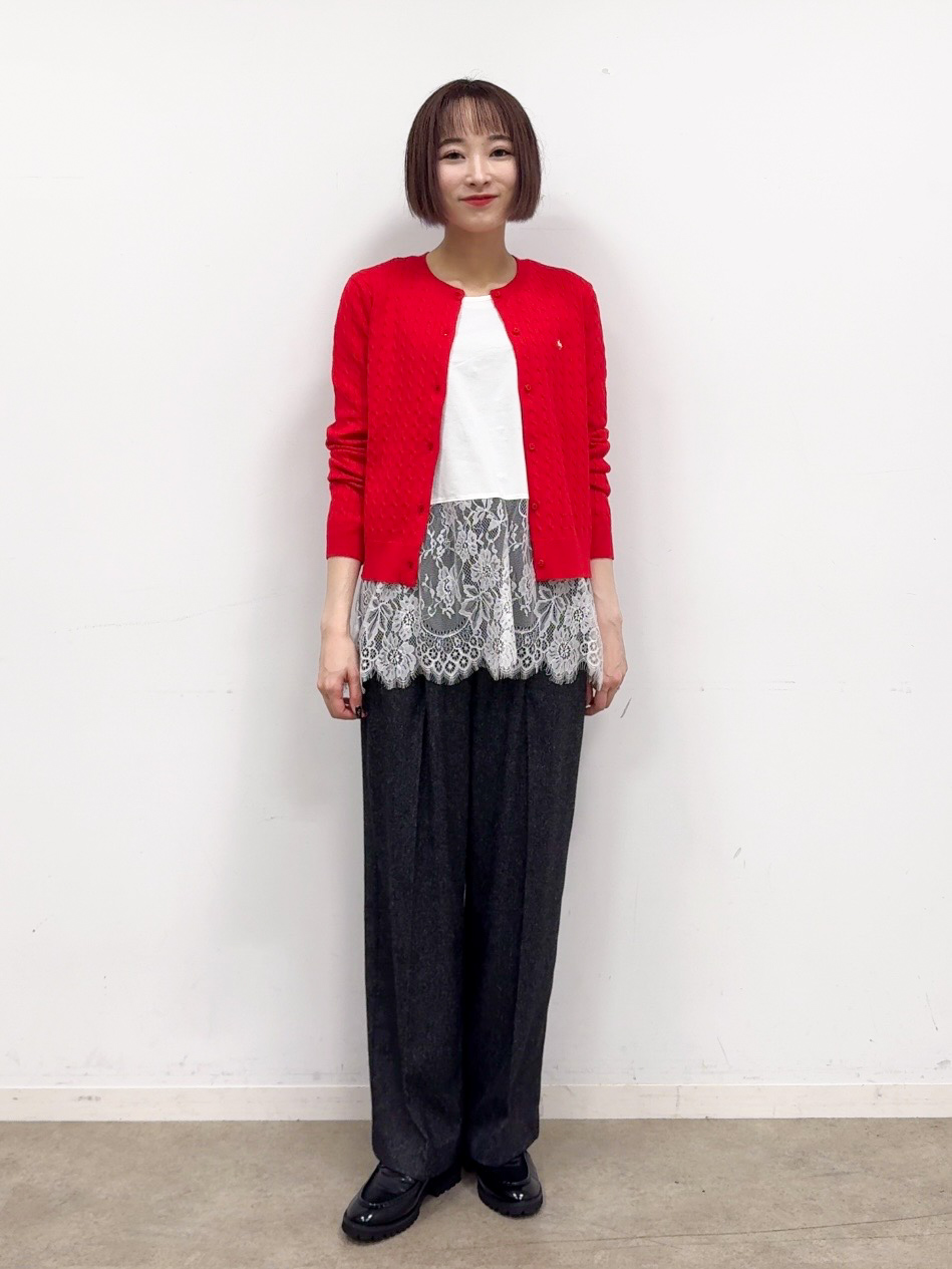 𝐜𝐡𝐢𝐤𝐚さんの「THE SHOP TK｜POLO BCS/ケーブルクルーカーディガン」を使ったコーディネート