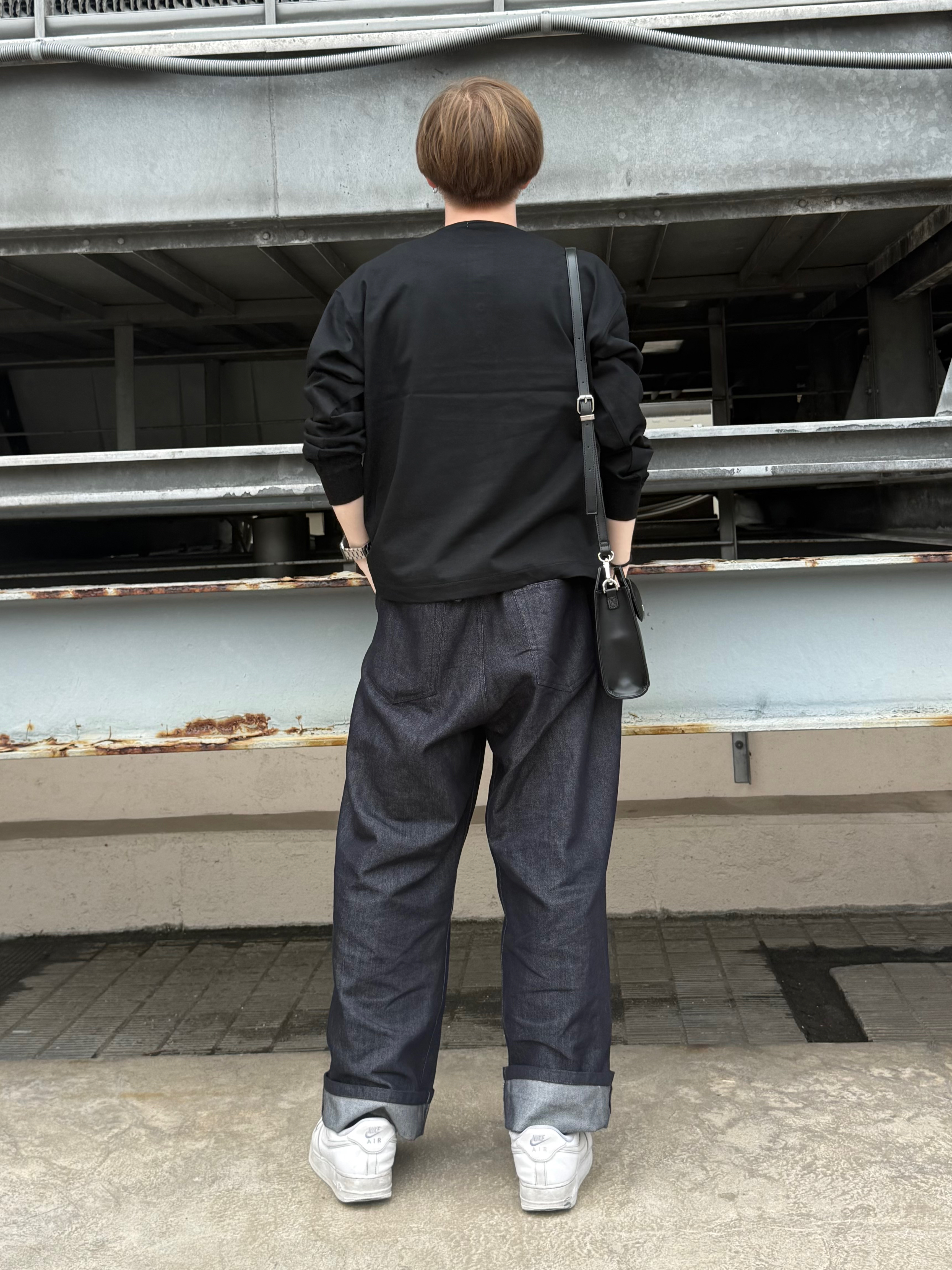 カネダさんの「tk.TAKEO KIKUCHI｜ヘンリーネック長袖Tシャツ」を使ったコーディネート