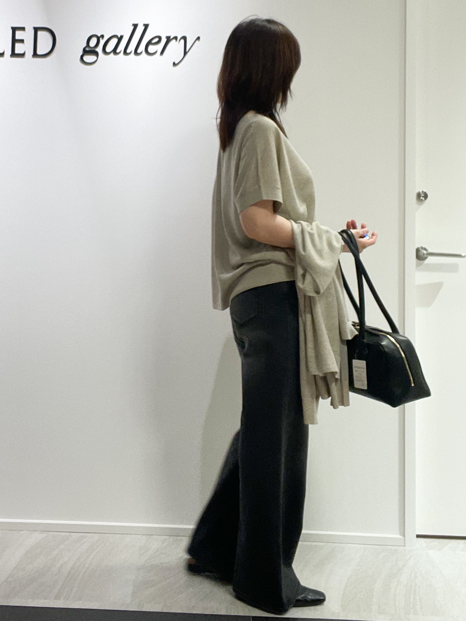 めいさんの「UNTITLED｜【アンサンブル可/品のある透け感】Tシャツ風ニットトップス」を使ったコーディネート