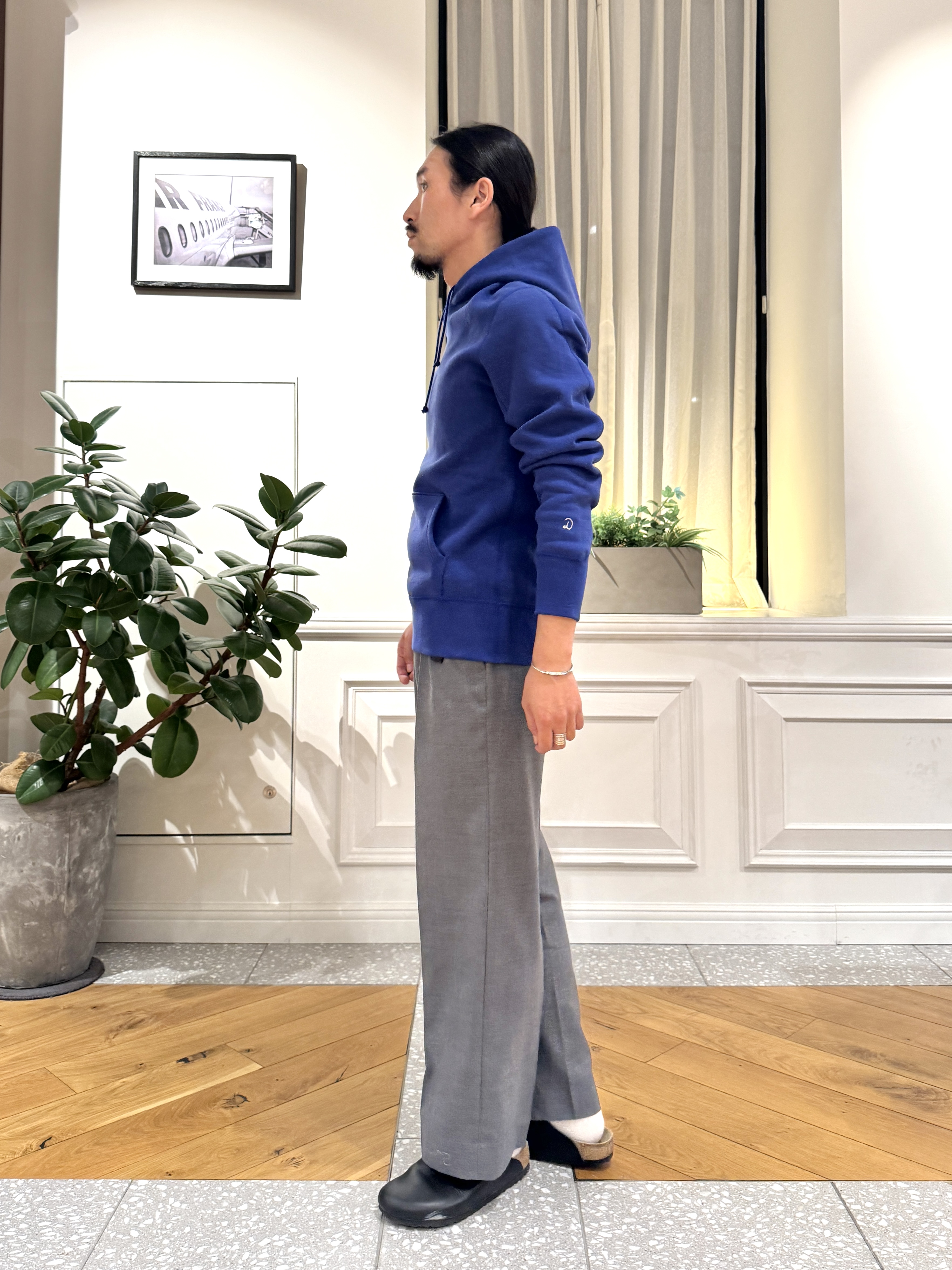 kawarataniさんの「DRESSTERIOR｜【ウォッシャブル】サイドゴア ワンタックワイドパンツ」を使ったコーディネート