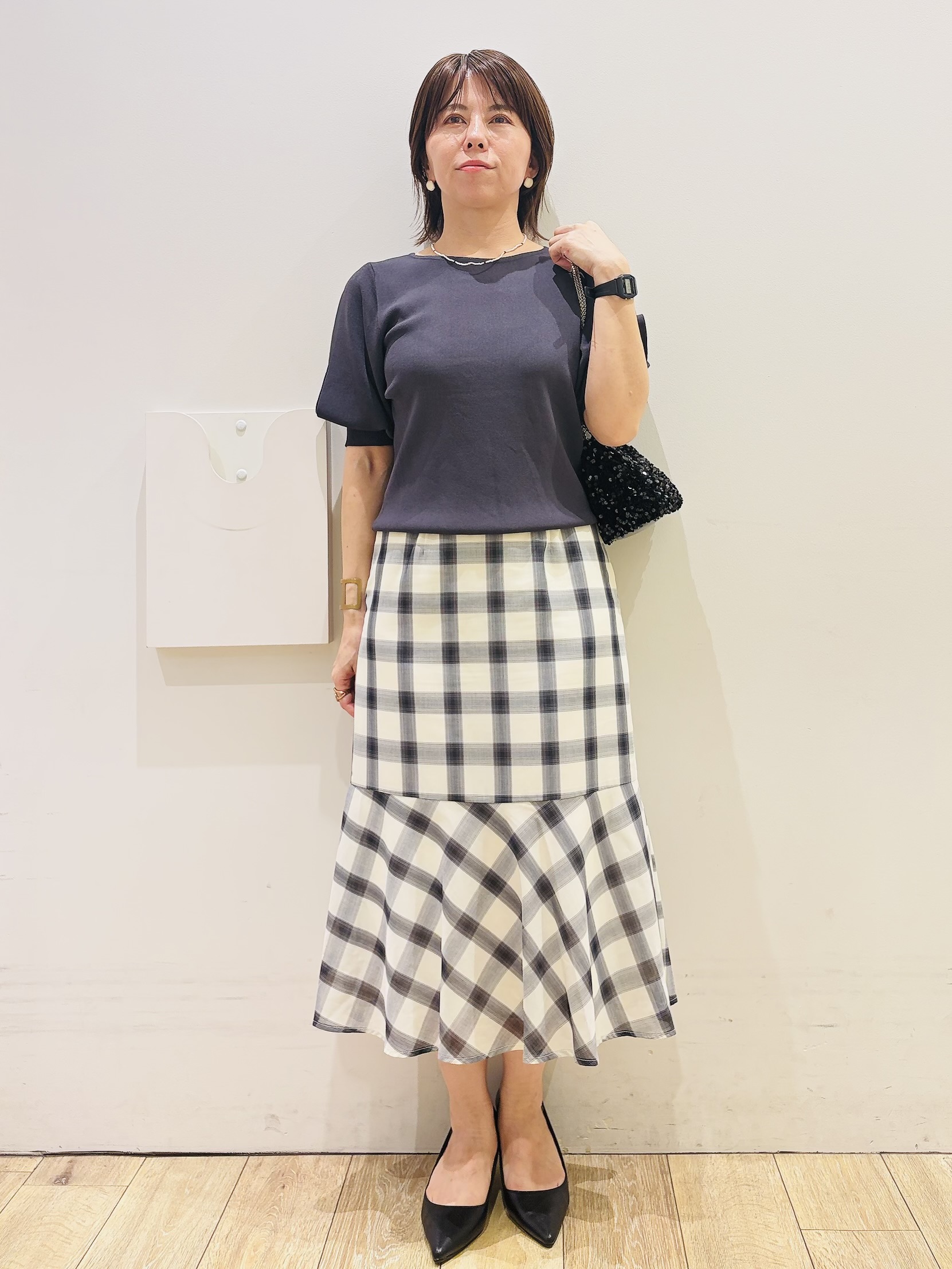 YUKOさんの「index｜【接触冷感／UVケア】クールタッチラップスリーブニット《洗濯機OK／XS～3L／9col》」を使ったコーディネート