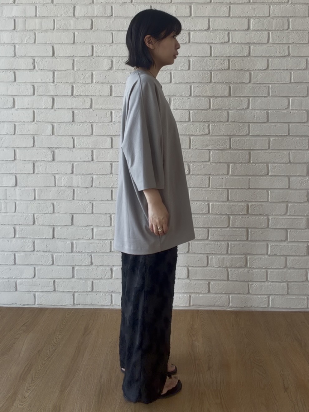 abeさんの「tk.TAKEO KIKUCHI｜【汗シミ防止／UVカット】sweat stain proof series ドルマンTシャツ」を使ったコーディネート