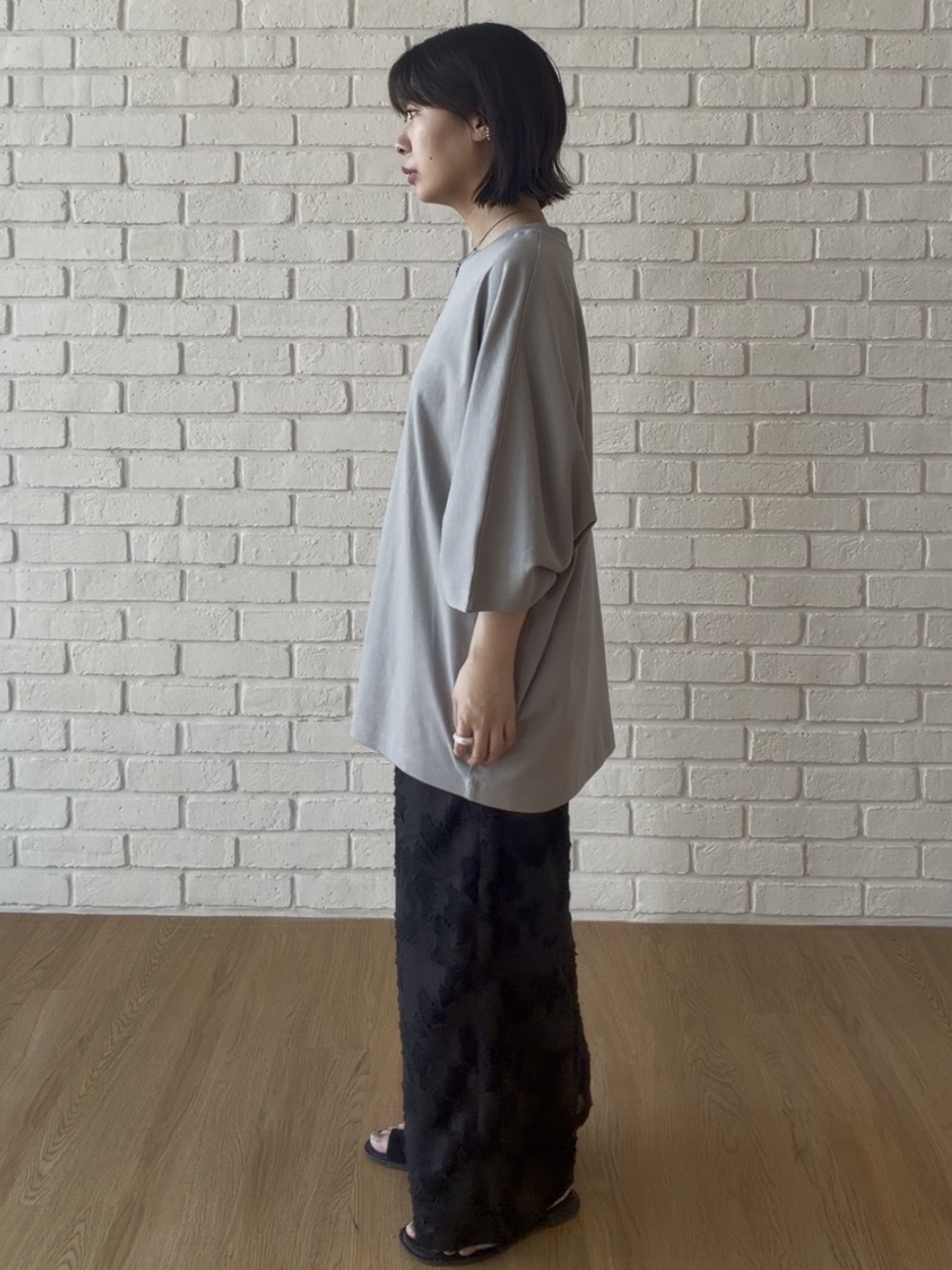 abeさんの「tk.TAKEO KIKUCHI｜【汗シミ防止／UVカット】sweat stain proof series ドルマンTシャツ」を使ったコーディネート