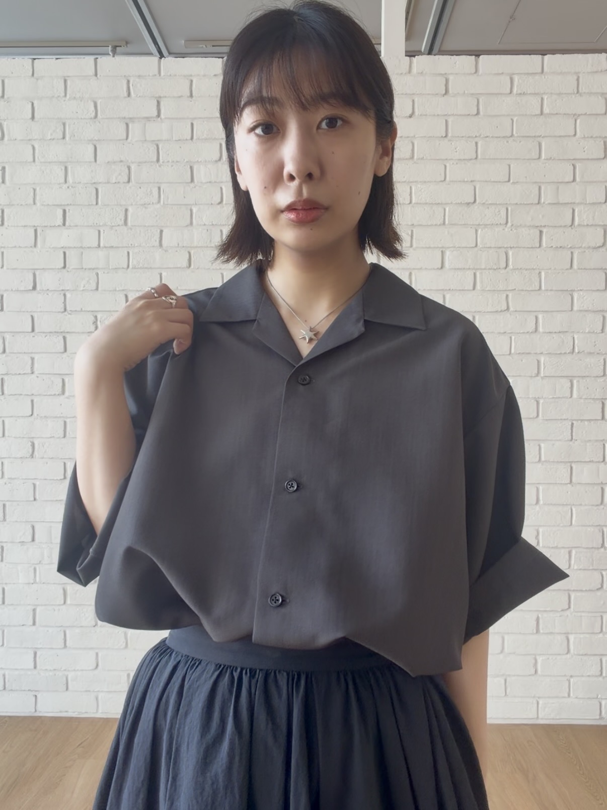 abeさんの「tk.TAKEO KIKUCHI｜【セットアップ対応可／吸水速乾】セオ&alpha;（R）開襟シャツ」を使ったコーディネート