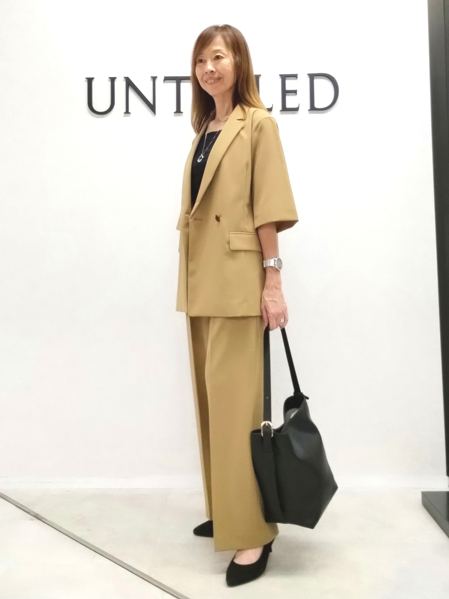 もりさんの「UNTITLED｜【秋の通勤羽織/セットアップ可/UVカット】エアリークール半袖ジャケット」を使ったコーディネート