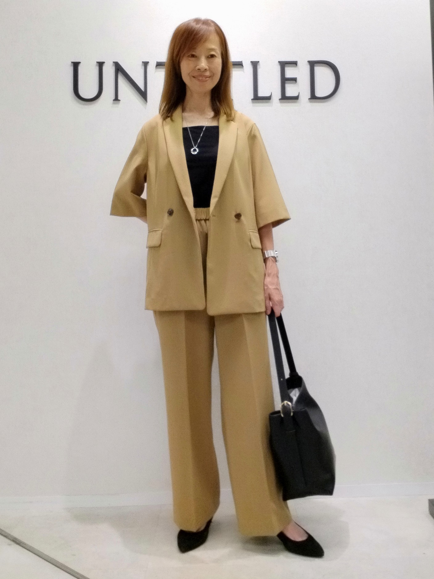 もりさんの「UNTITLED｜【秋の通勤羽織/セットアップ可/UVカット】エアリークール半袖ジャケット」を使ったコーディネート